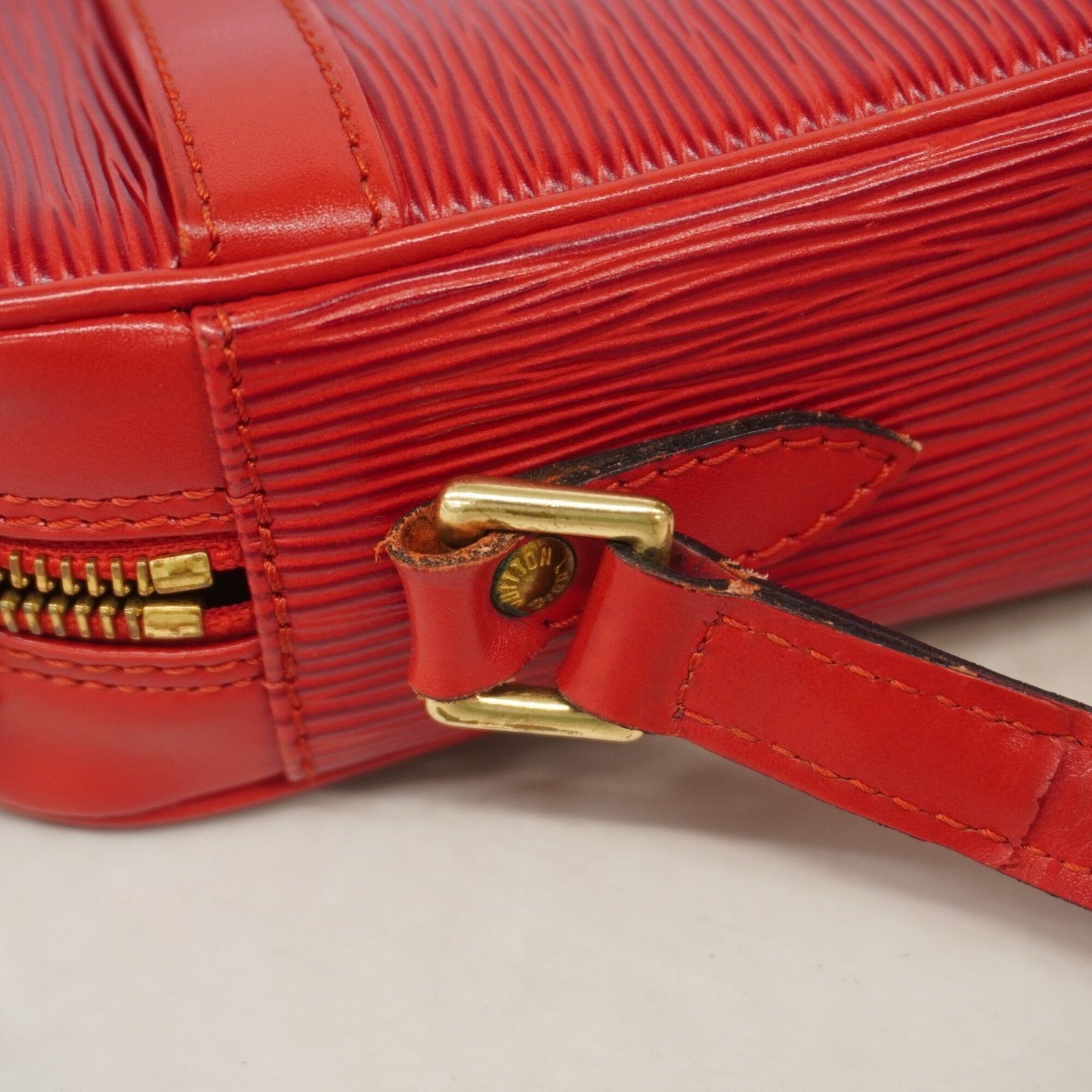 Louis Vuitton Castilian Red Shoulder Bag (Pre-Owned)