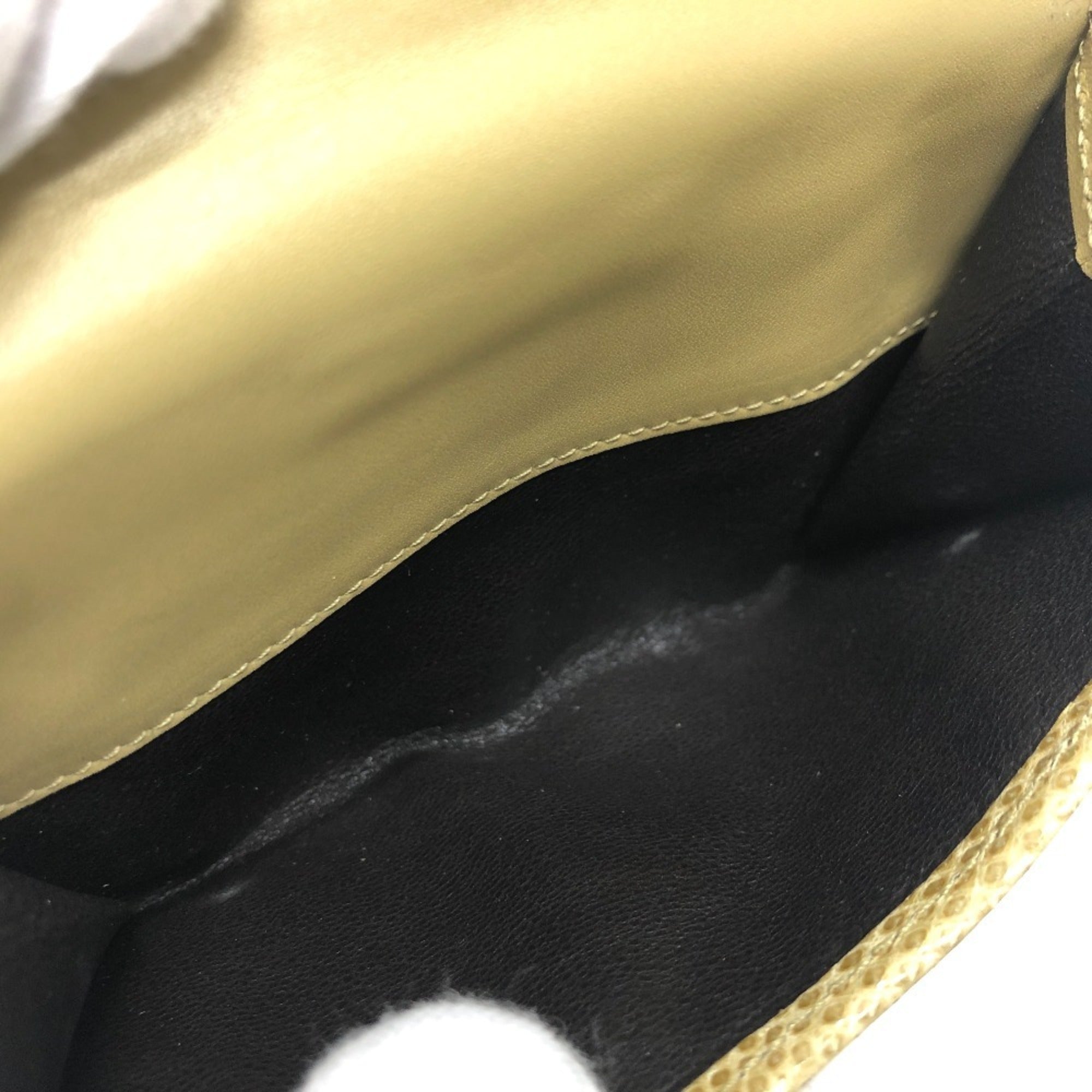 Gucci Beige Leather Wallet (Bi-Fold) (Pre-Owned)