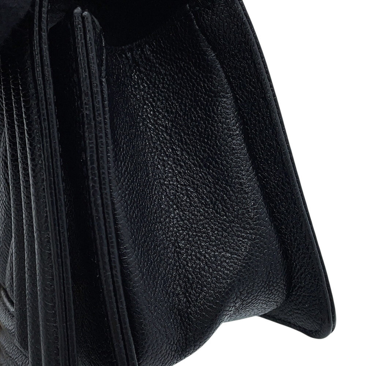 Chanel Black Grained Calfskin Handbag Shoulder Bag (Pre-Owned)