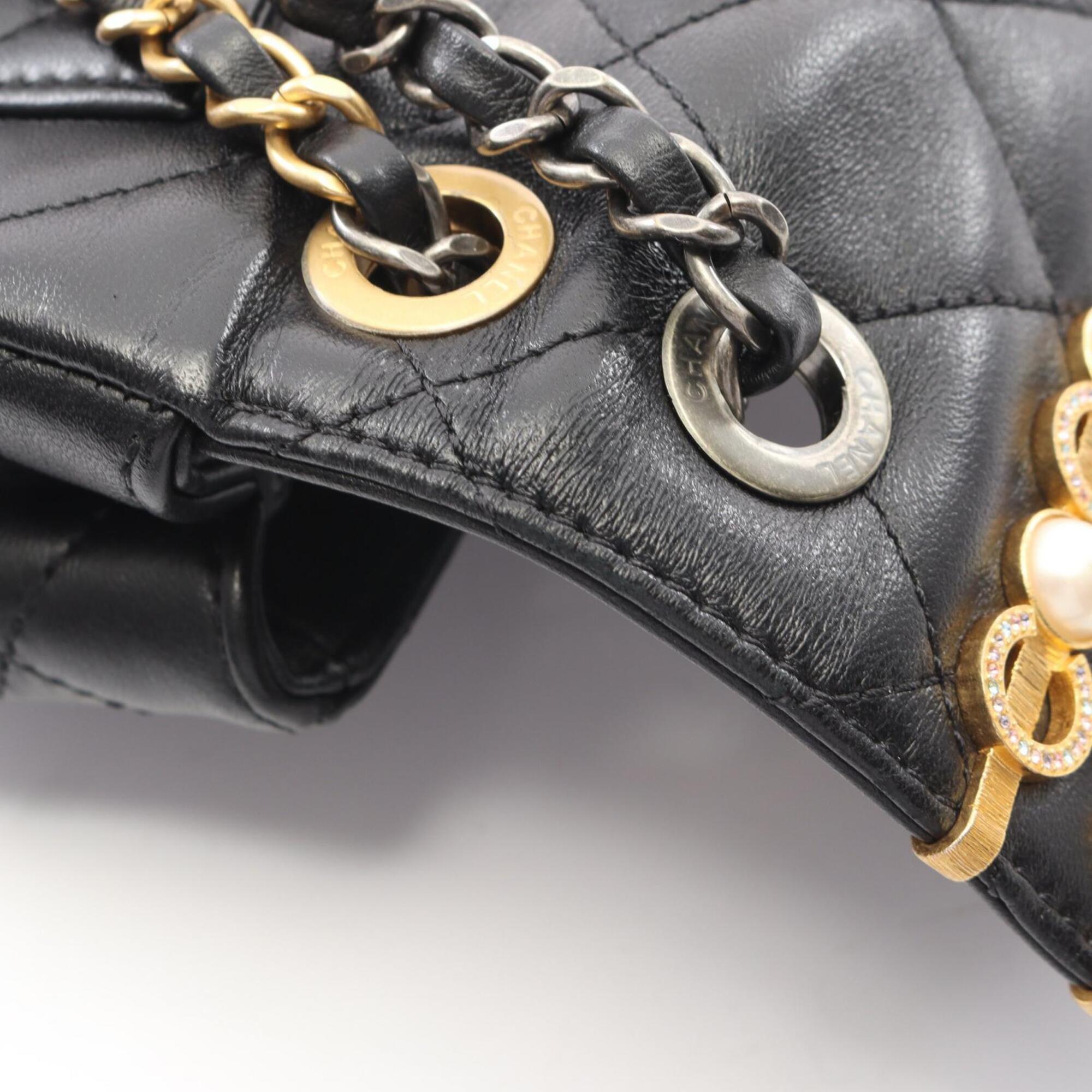 Chanel Black Leather Handbag Shoulder Bag (Pre-Owned)