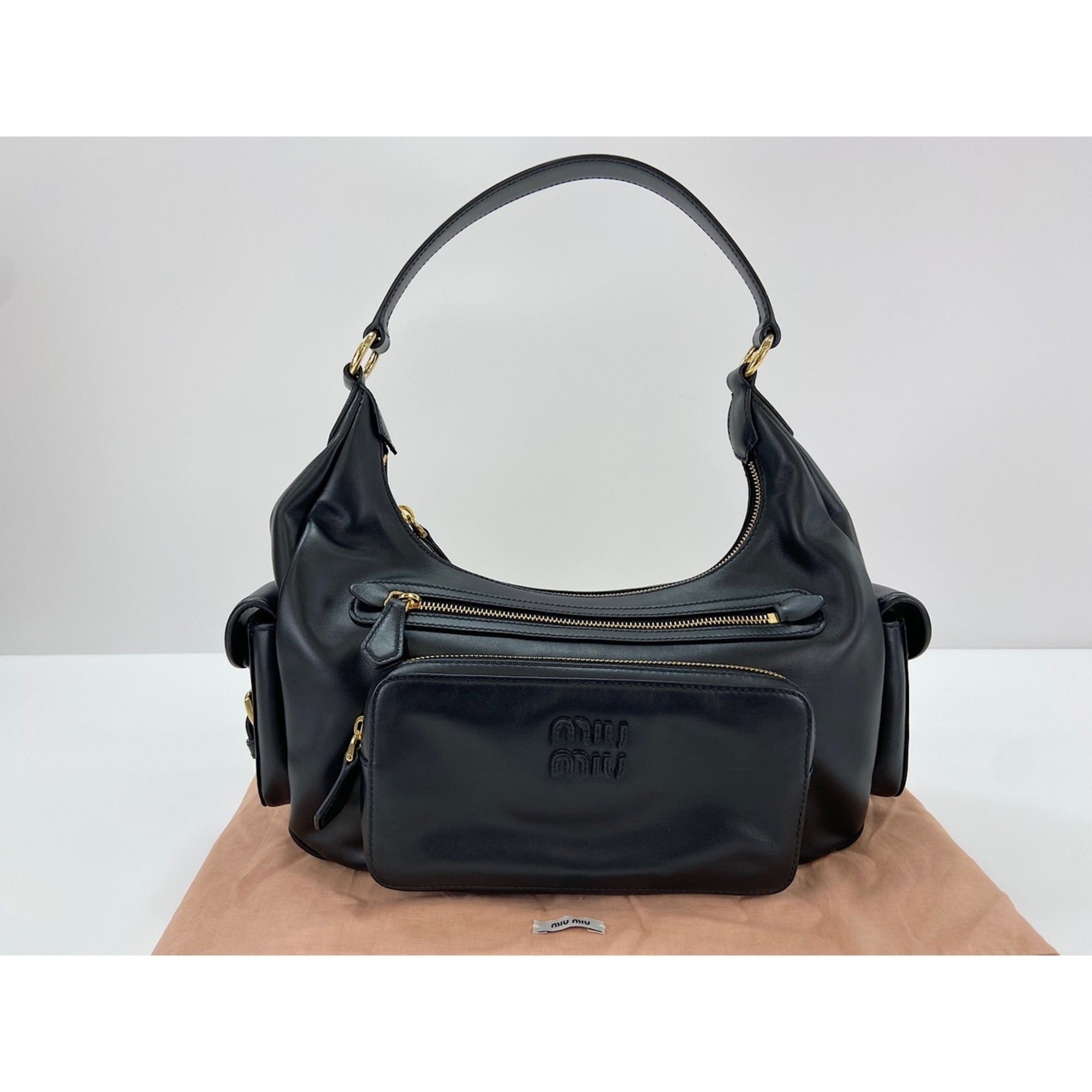 Miu Miu Black Shoulder Bag (Pre-Owned)