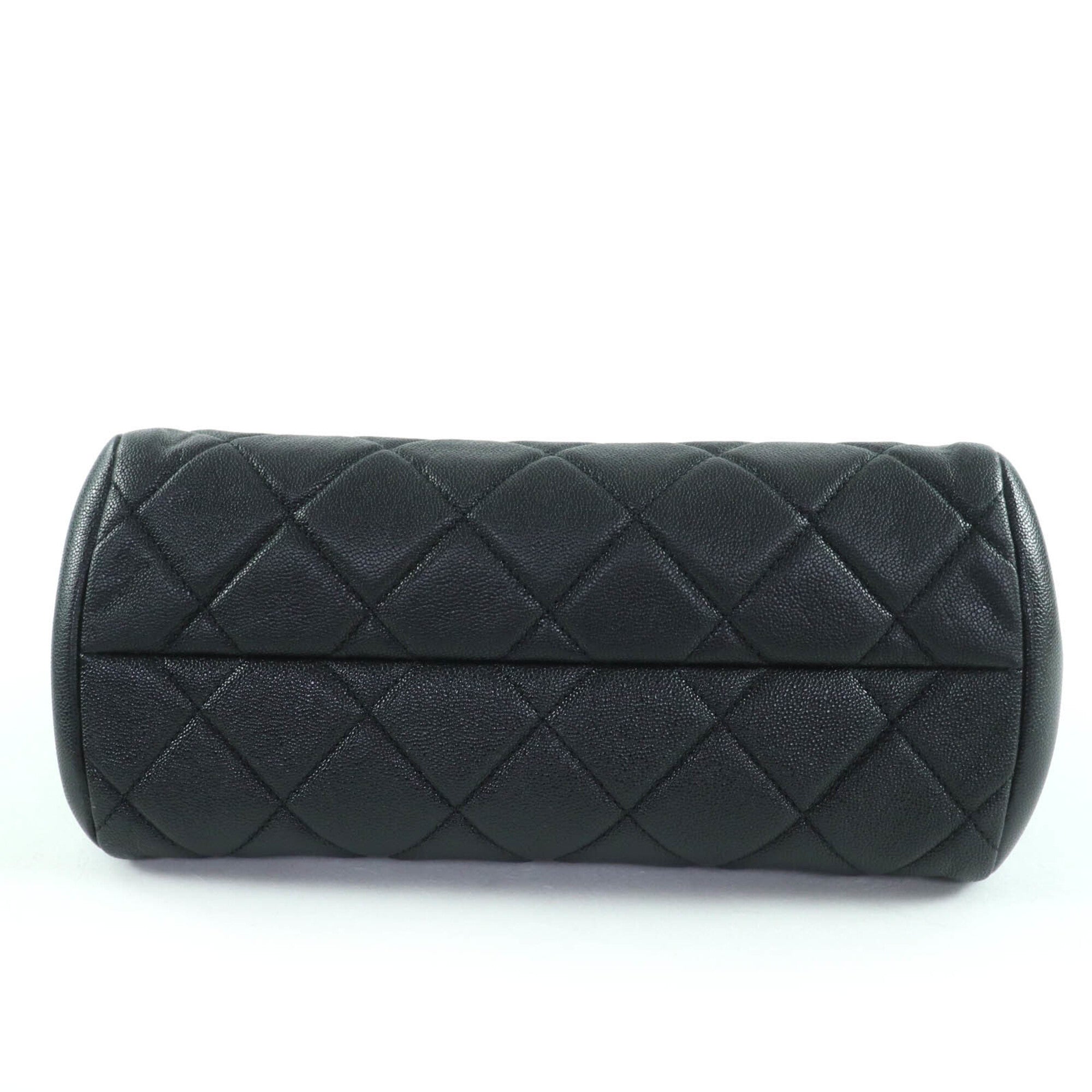 Chanel Matelasse Black Grained Calfskin Handbag (Pre-Owned)