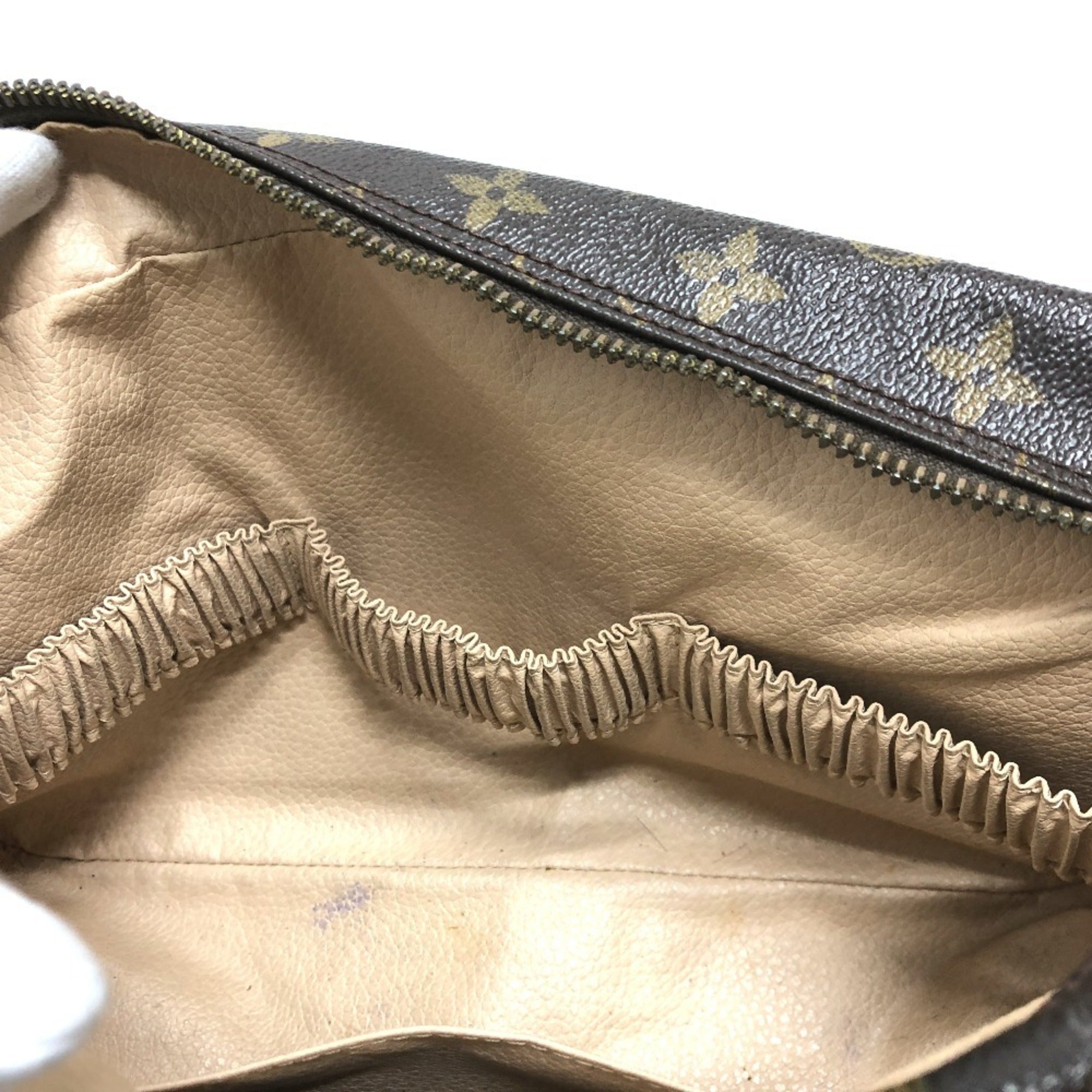 Louis Vuitton Brown Monogram Monogram Pouch (Pre-Owned)