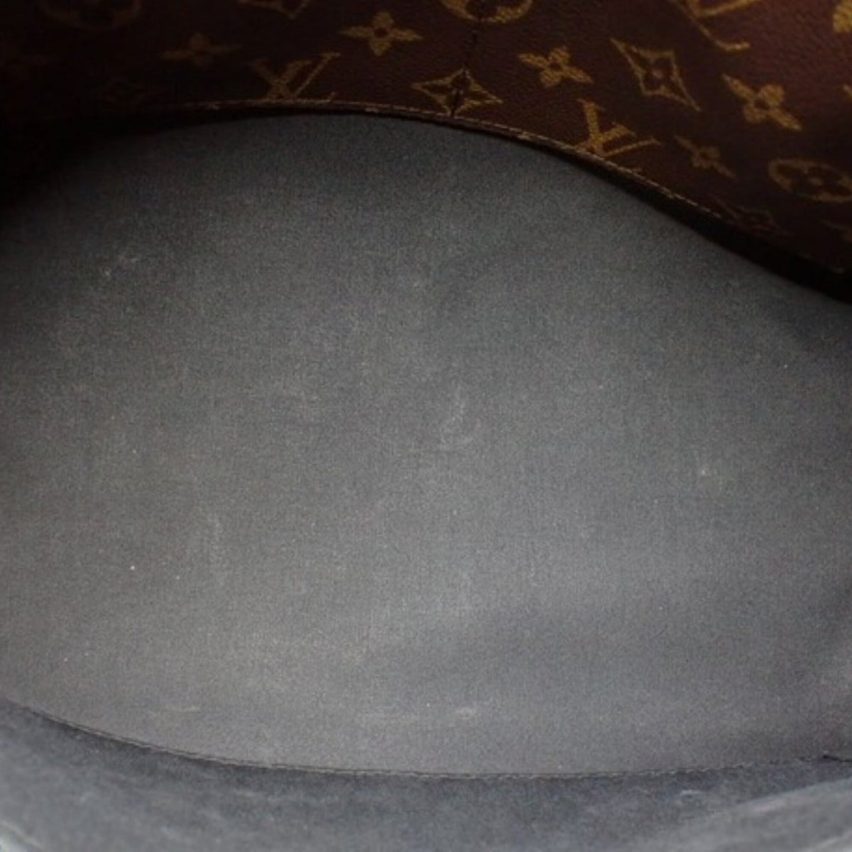 Louis Vuitton Black Noir Monogram Vernis Handbag Shoulder Bag (Pre-Owned)