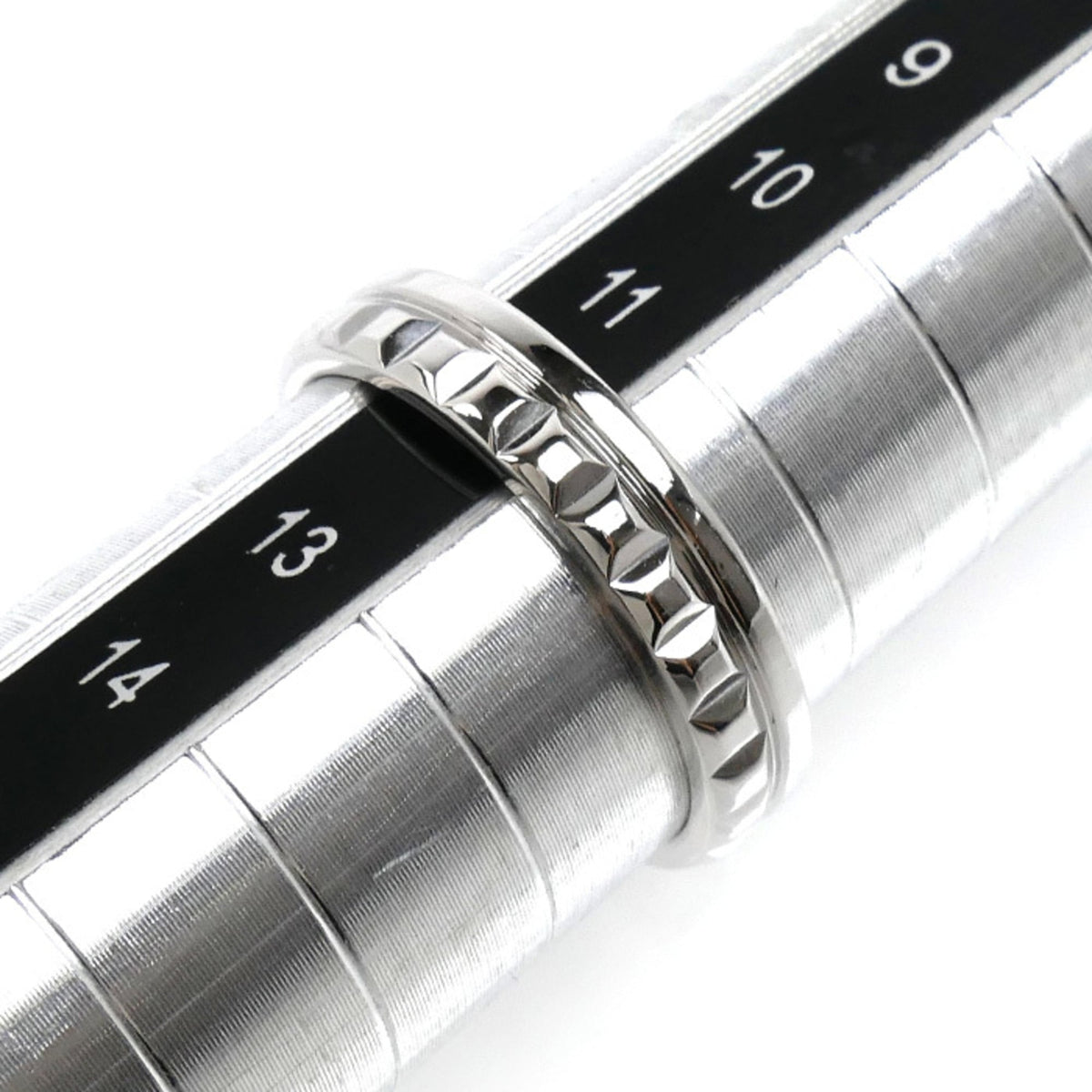 Boucheron White Gold (18K) Band Ring (Pre-Owned)