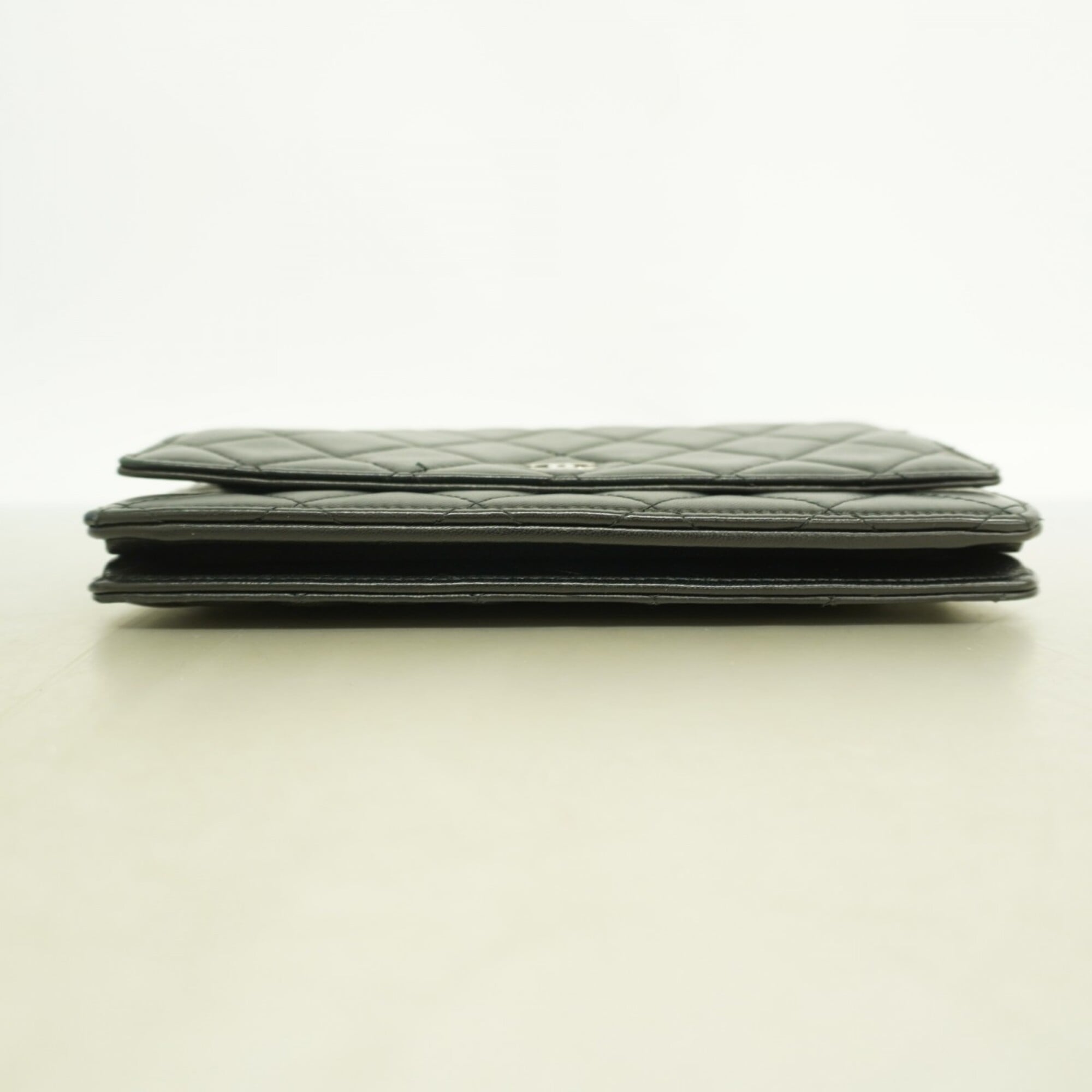 Chanel Black Leather Chain/Shoulder Wallet (Pre-Owned)