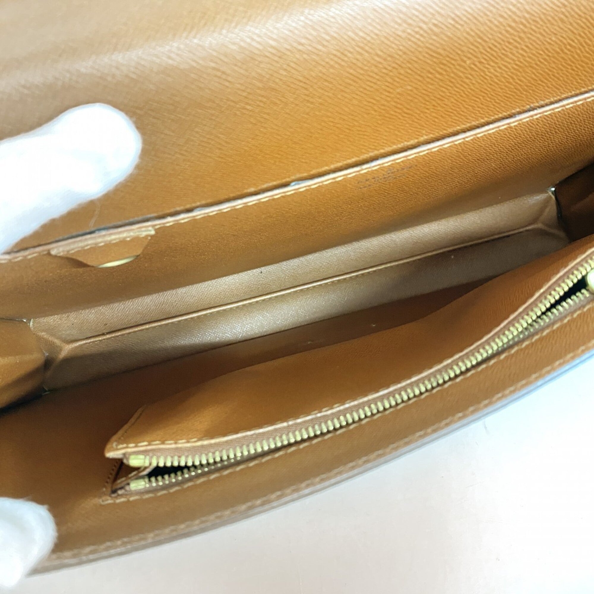 Louis Vuitton Brown Briefcase (Pre-Owned)
