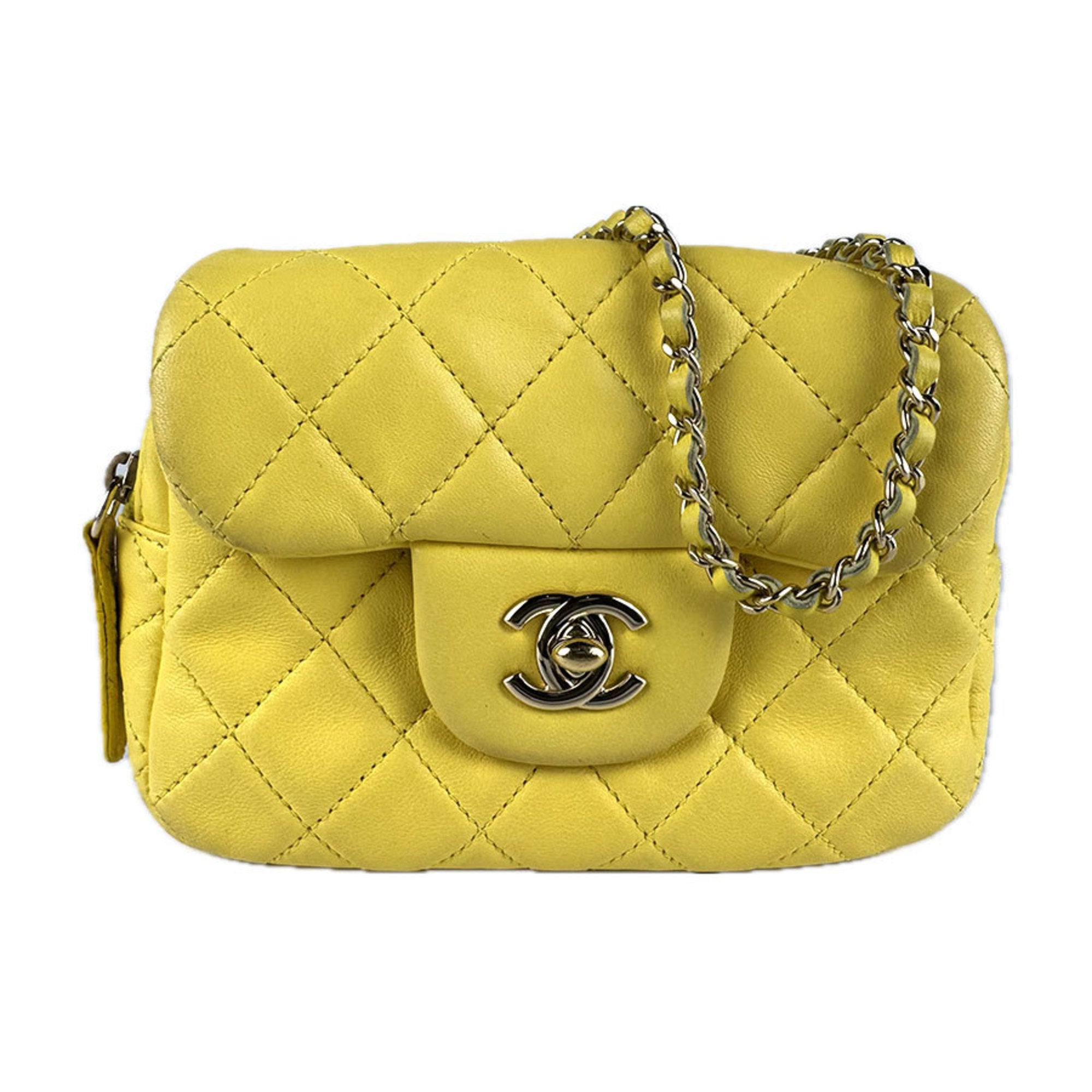 Chanel Yellow Leather Shoulder Bag (Pre-Owned)