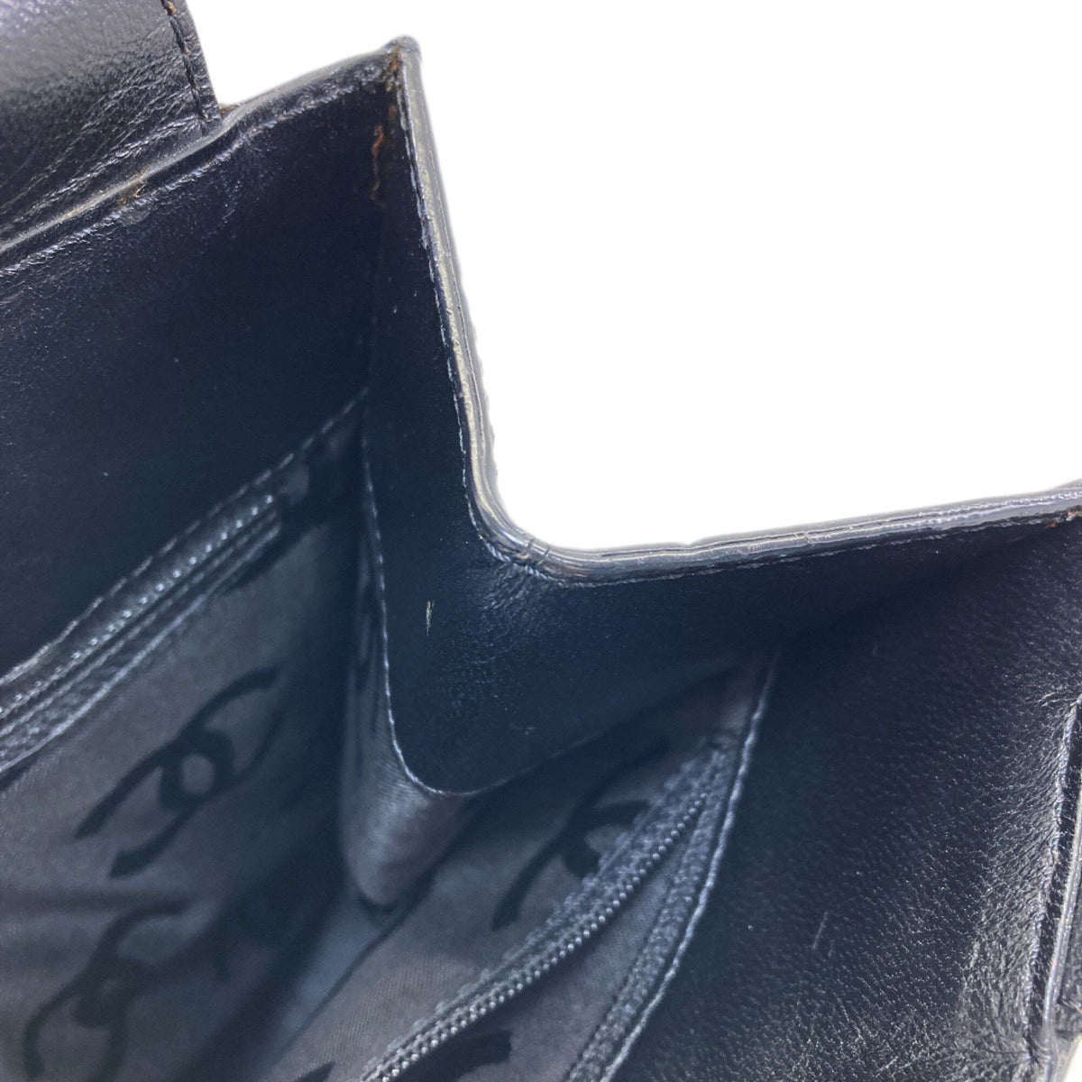 Chanel Camellia Black Handbag (Pre-Owned)