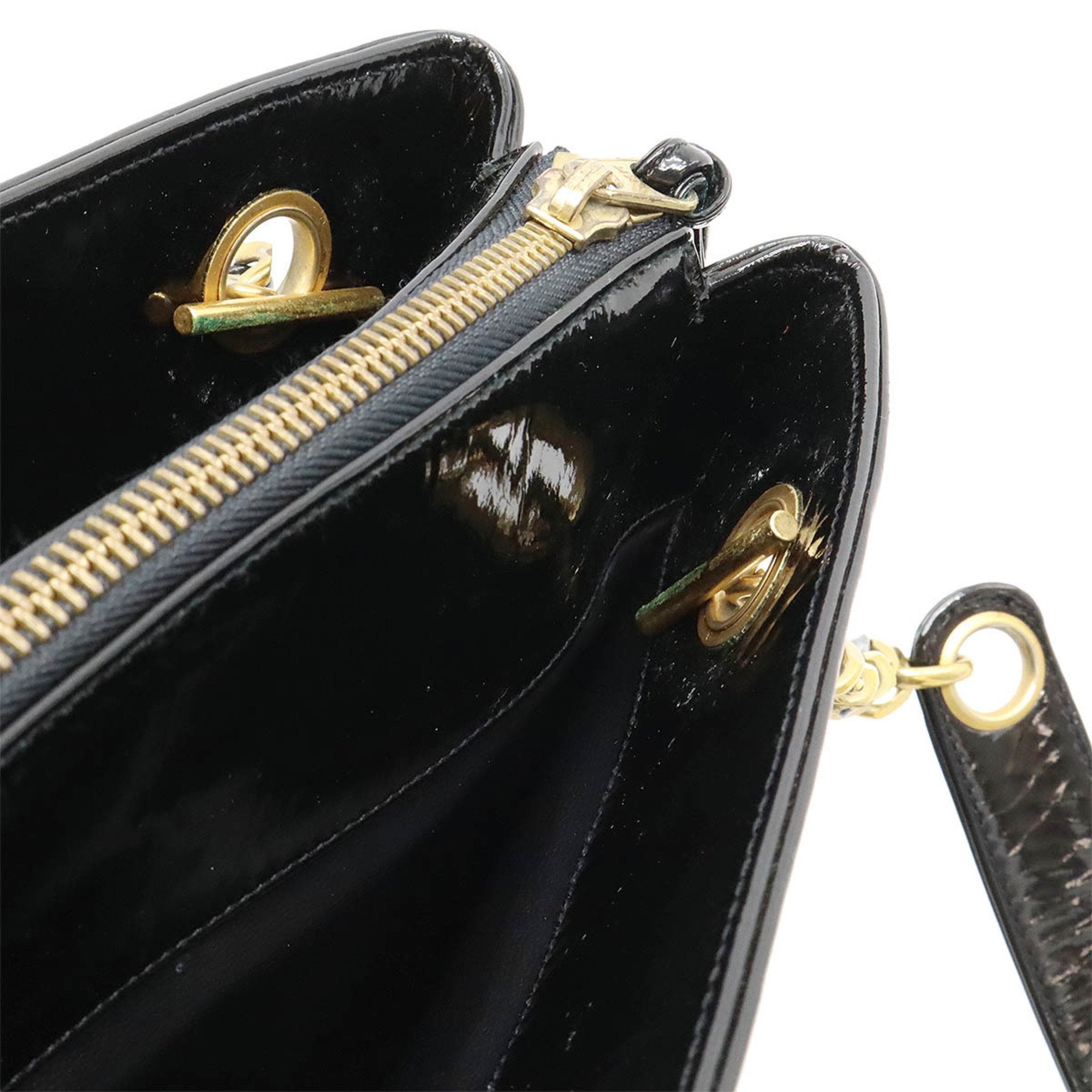 Chanel Black Patent Leather Shoulder Bag Tote Bag (Pre-Owned)