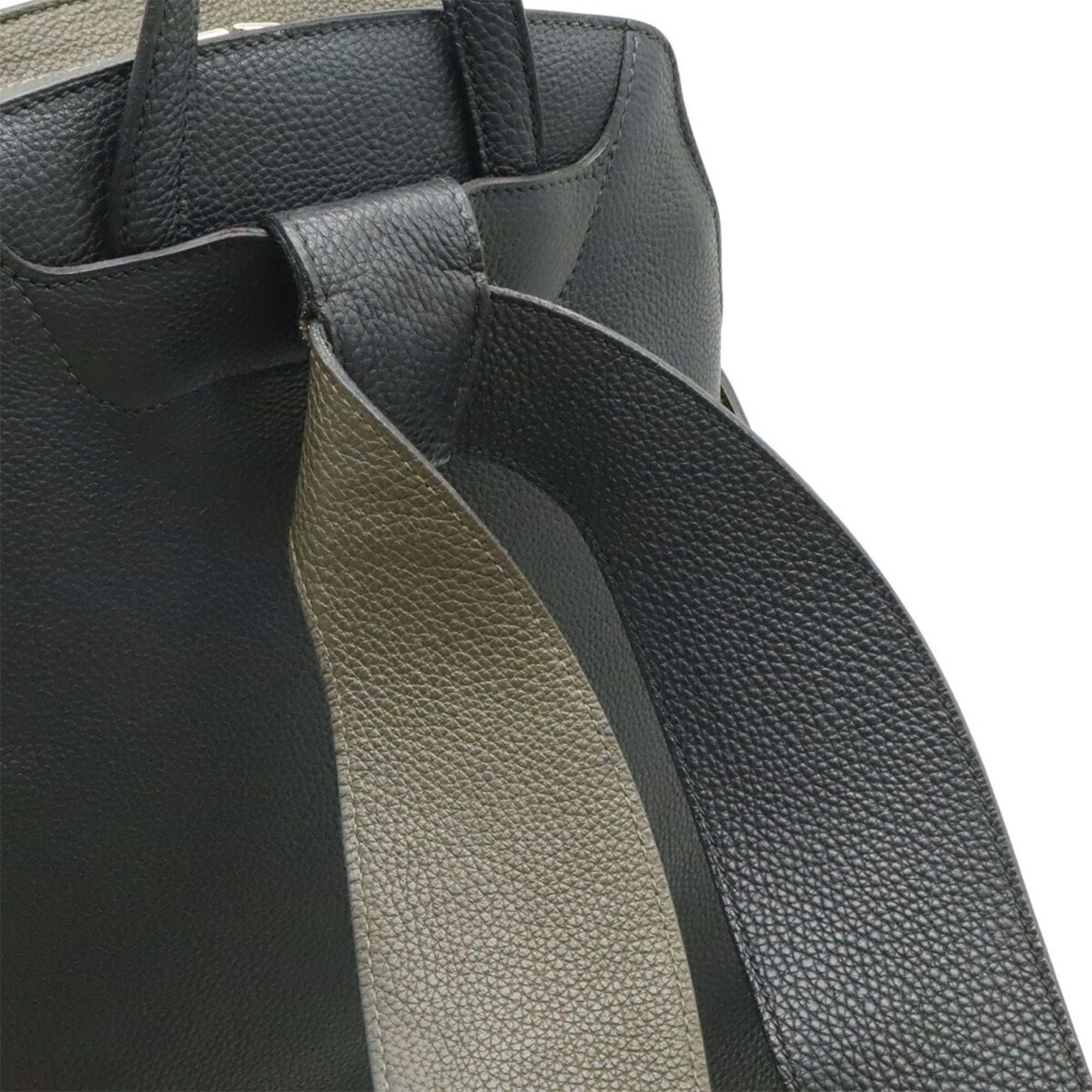 Hermes Black Vert Taurillon Clemence Leather Backpack (Pre-Owned)