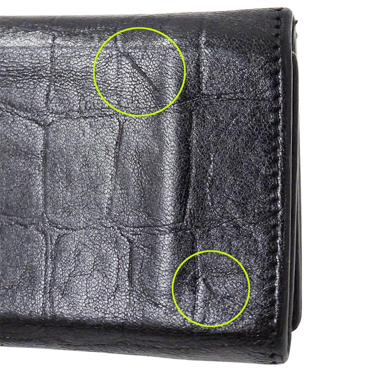 Saint Laurent Black Leather Wallet (Tri-Fold) (Pre-Owned)