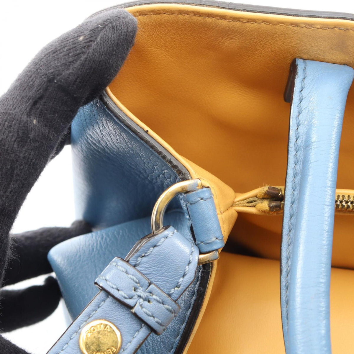 Fendi Blue Bordeaux Leather Handbag (Pre-Owned)