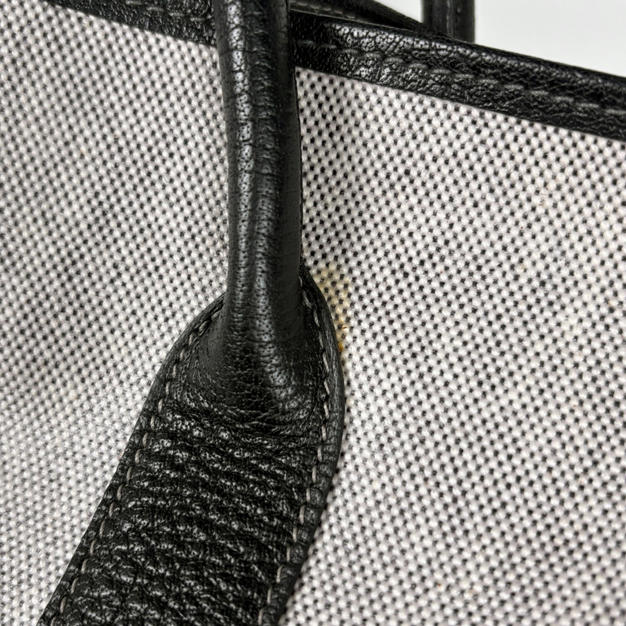 Hermes Black Gray Toile H Tote Bag (Pre-Owned)