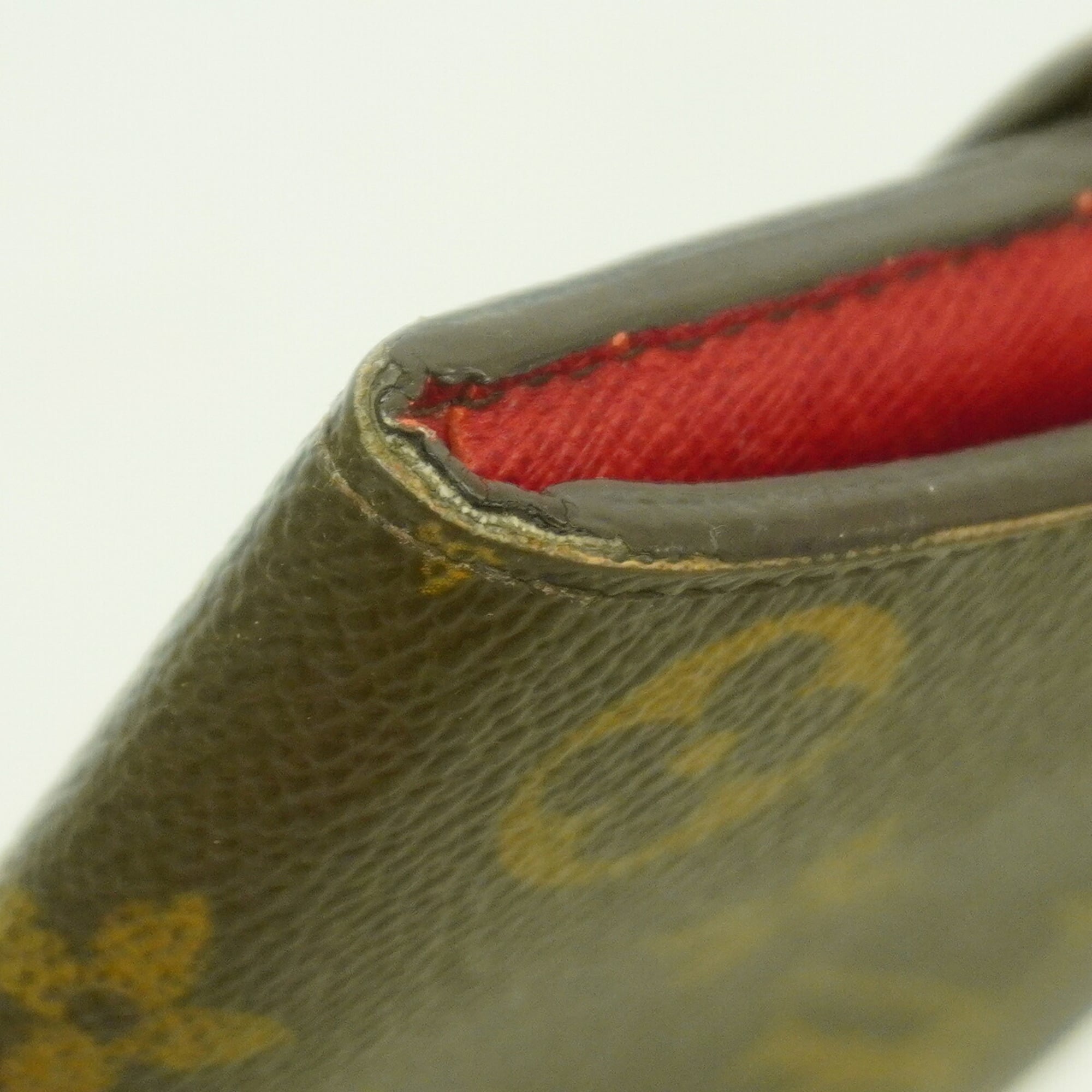 Louis Vuitton Rouge Long Wallet (Bi-Fold) (Pre-Owned)
