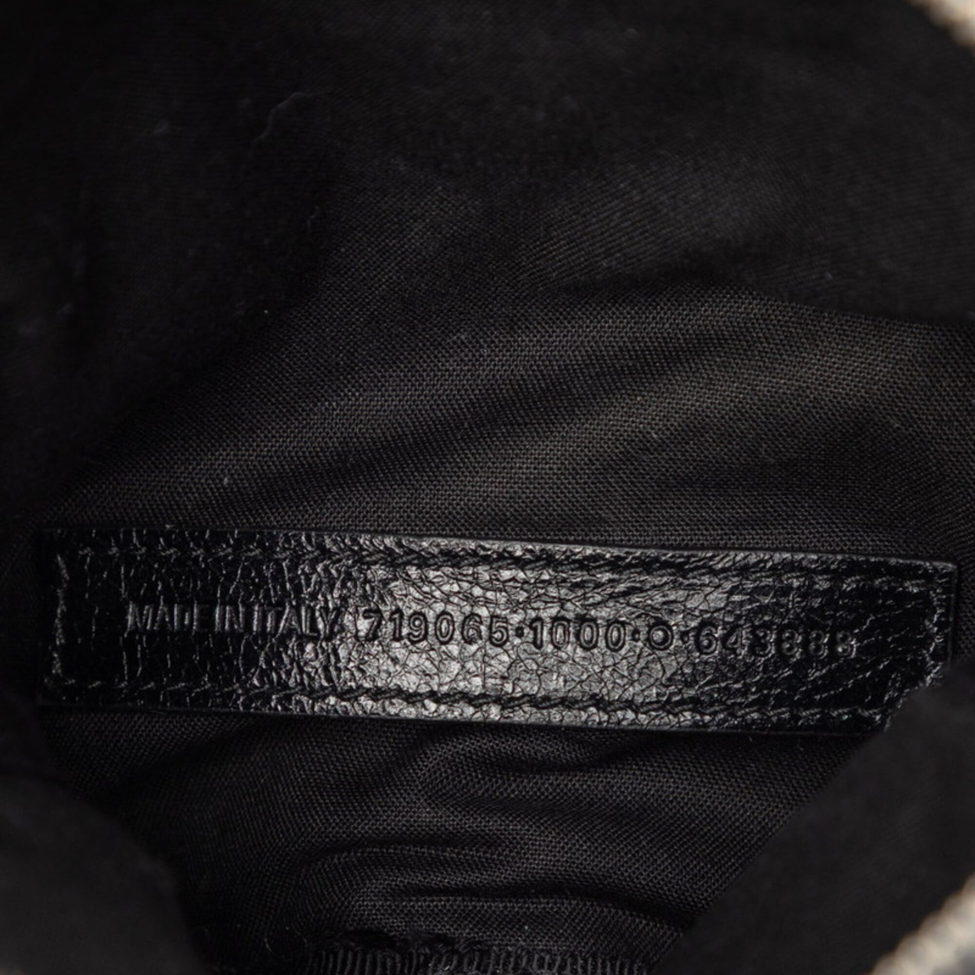 Balenciaga Black Leather Pouch Shoulder Bag (Pre-Owned)