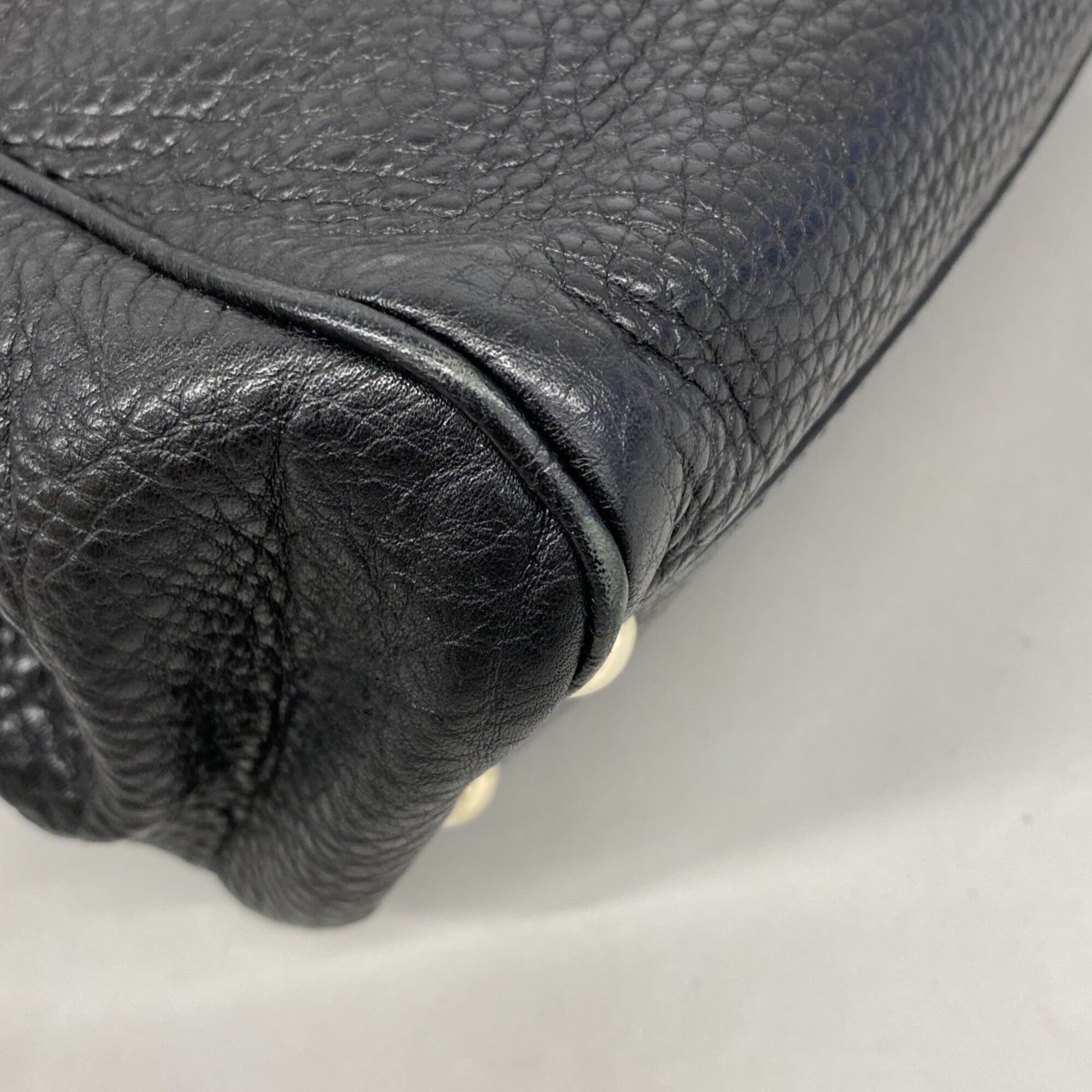 Gucci Black Leather Handbag (Pre-Owned)
