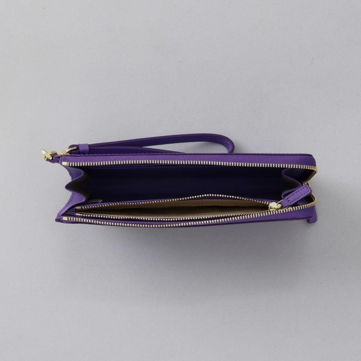 Mcm Purple Leather Long Wallet (Bi-Fold) (Pre-Owned)