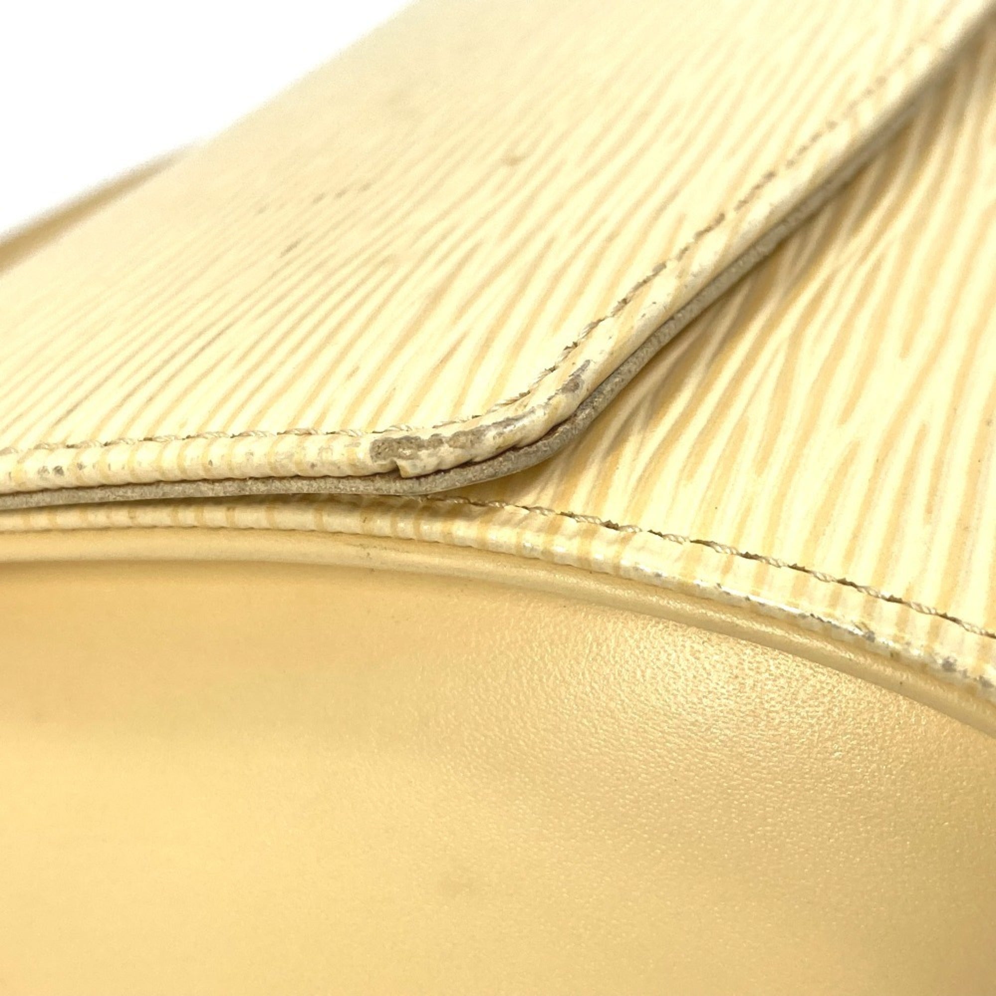 Louis Vuitton Epi Vanilla Yellow Epi Leather Shoulder Bag (Pre-Owned)