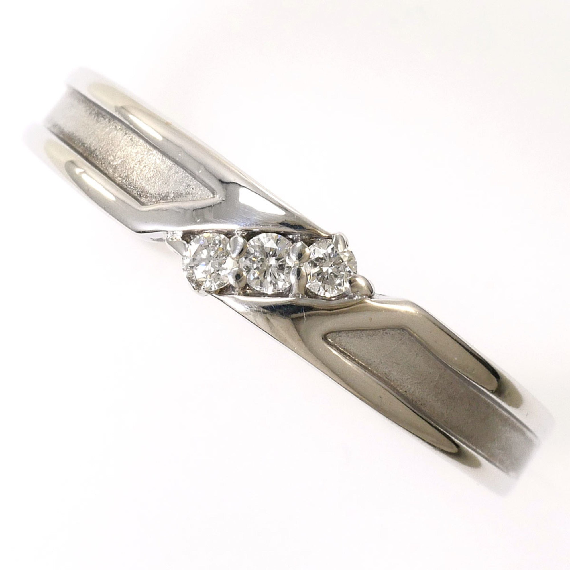 Unbranded White Gold White Gold (14K) Band Ring (Pre-Owned)