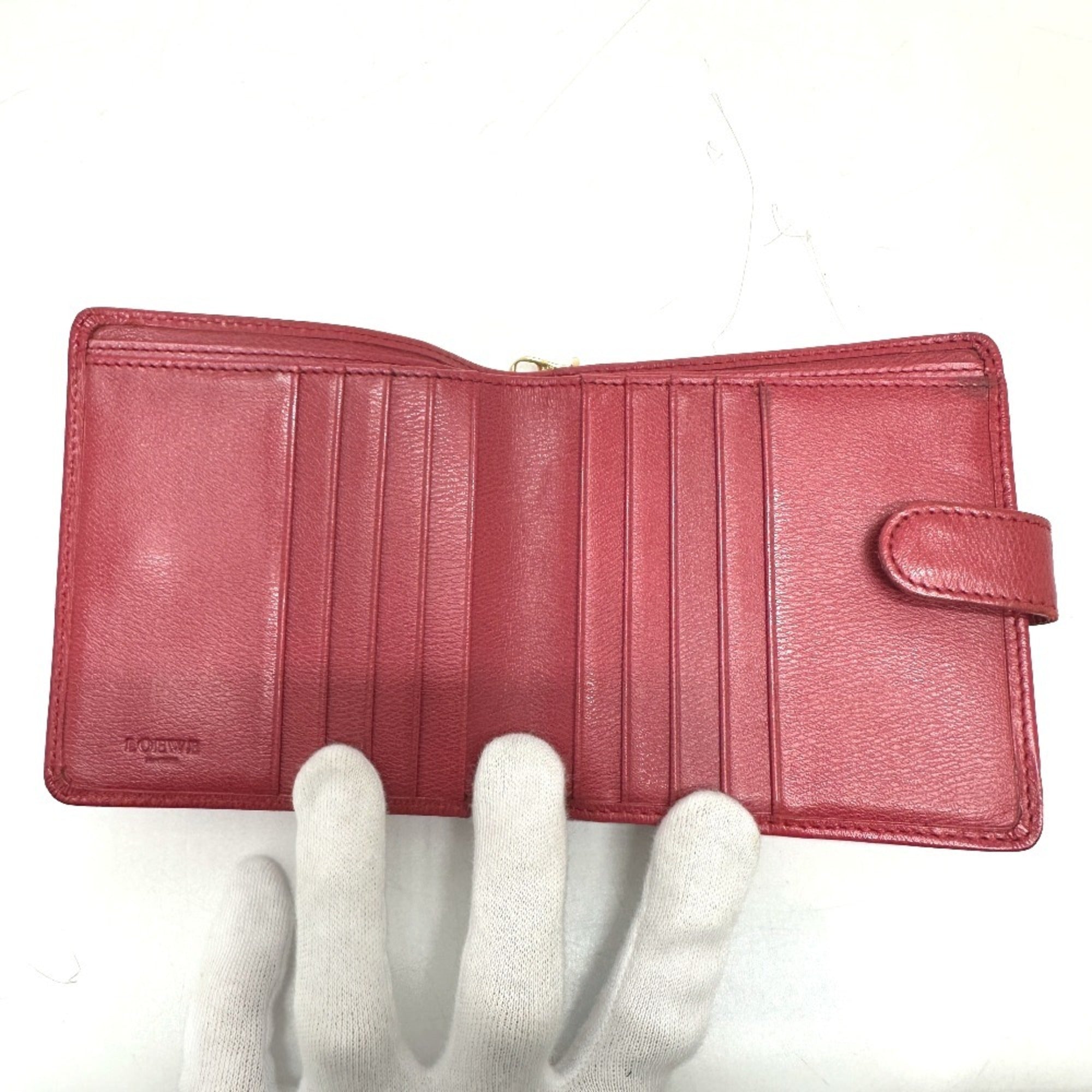 Loewe Red Color Leather Wallet (Bi-Fold) (Pre-Owned)