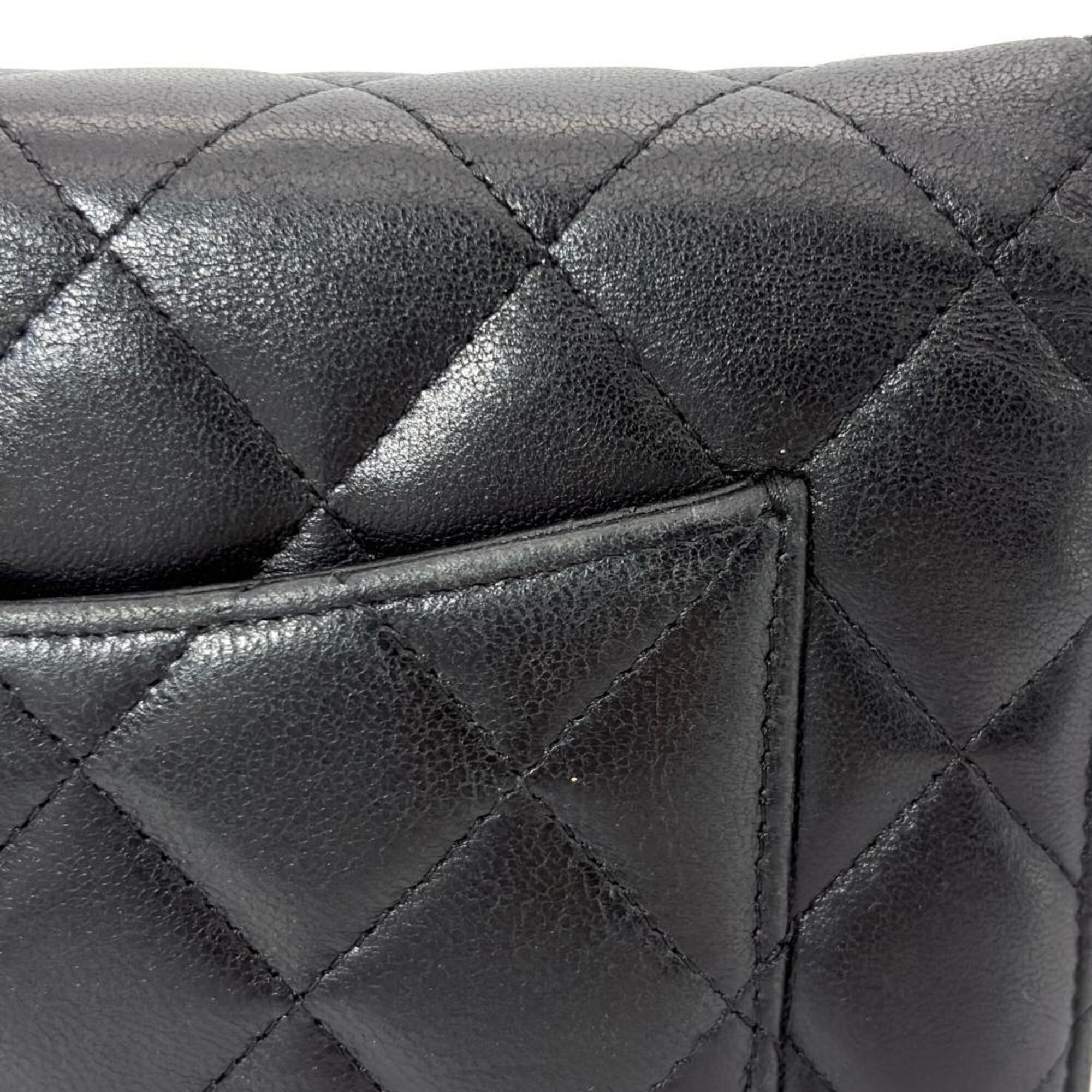 Chanel Black Leather Shoulder Bag (Pre-Owned)