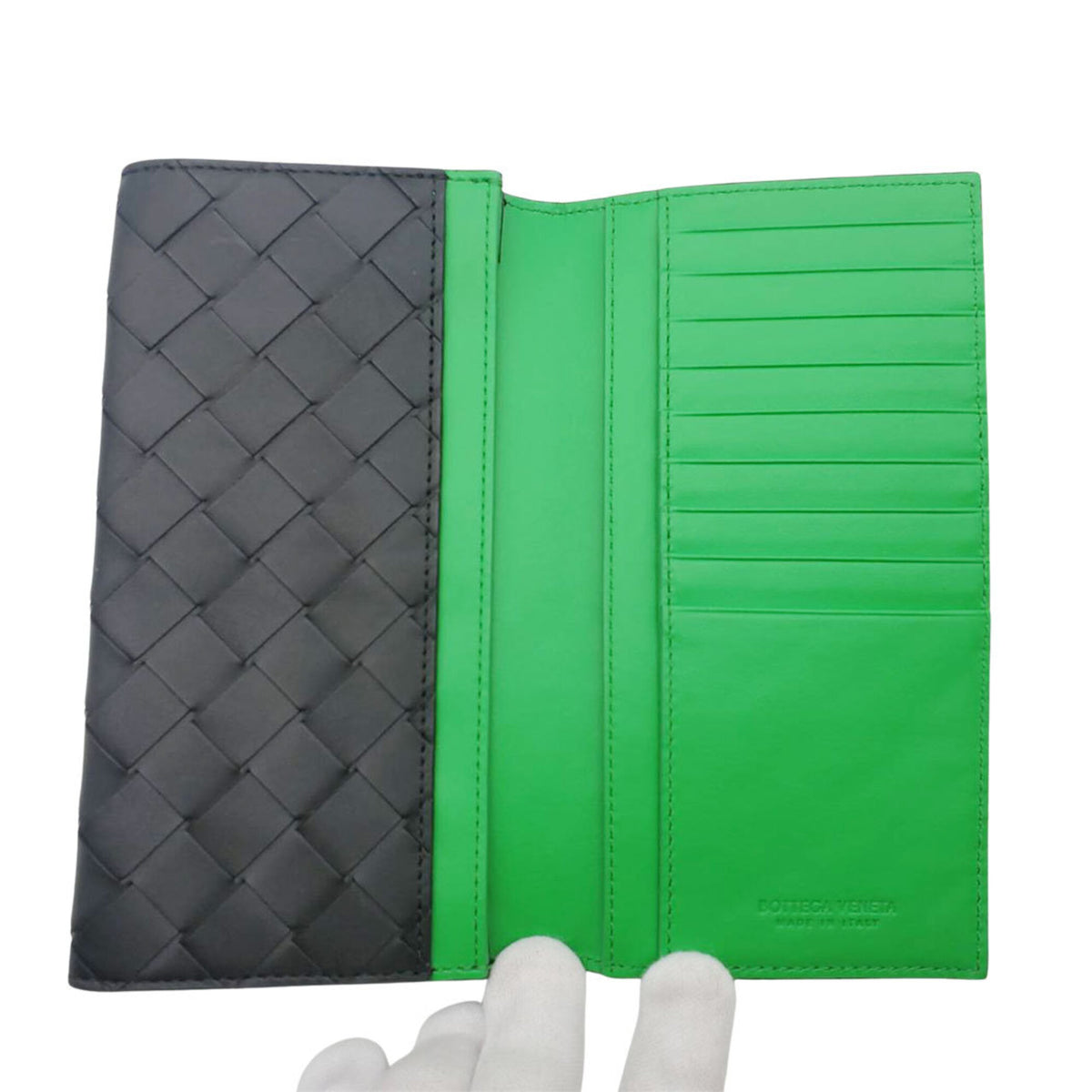 Bottega Veneta Black Green Leather (Pre-Owned)