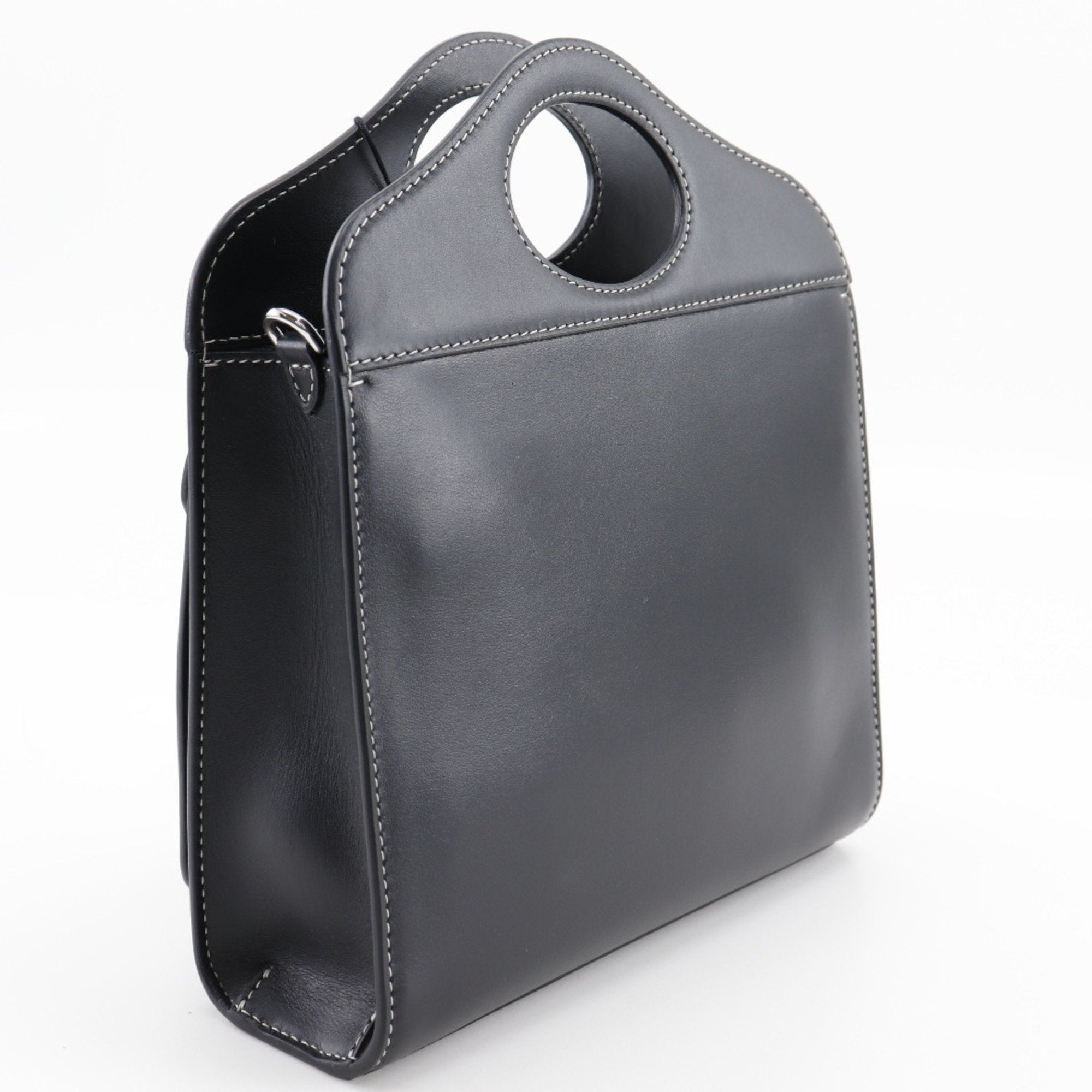 Burberry Black Leather Handbag (Pre-Owned)