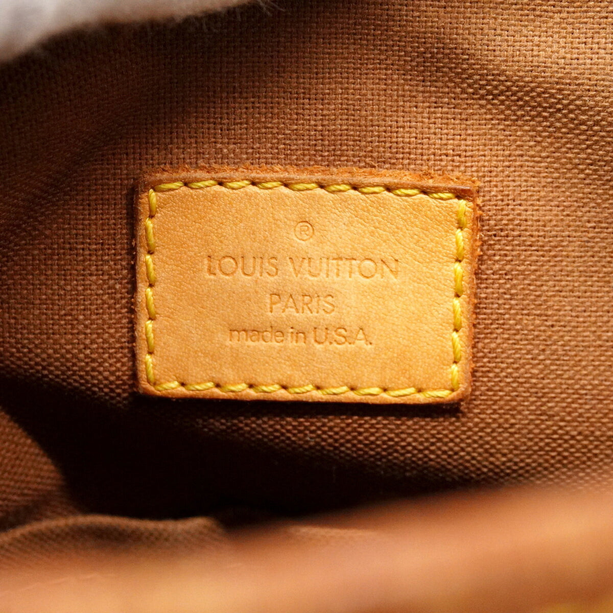 Louis Vuitton Brown Handbag (Pre-Owned)