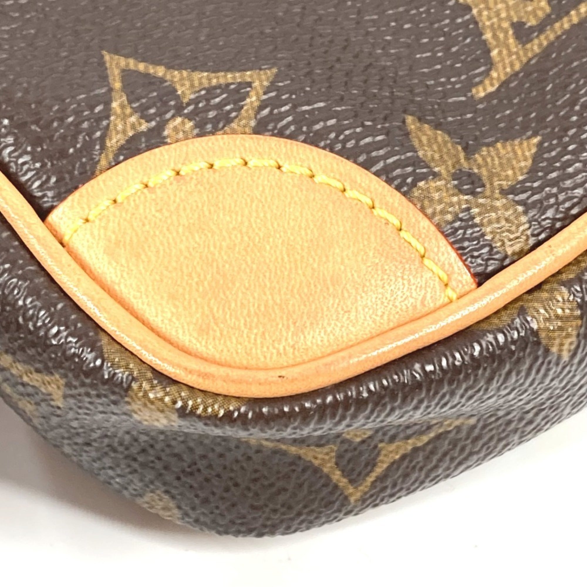 Louis Vuitton Brown Monogram Red Color Monogram Pochette Shoulder Bag (Pre-Owned)