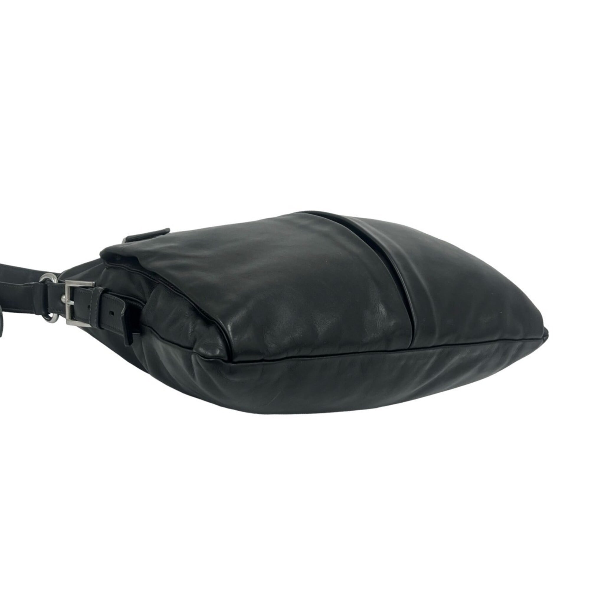 Prada Black Leather Shoulder Bag Tote Bag (Pre-Owned)