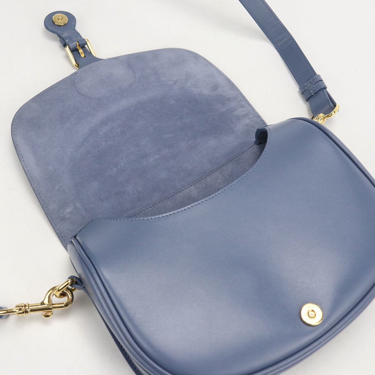 Christian Dior Blue Leather Shoulder Bag (Pre-Owned)