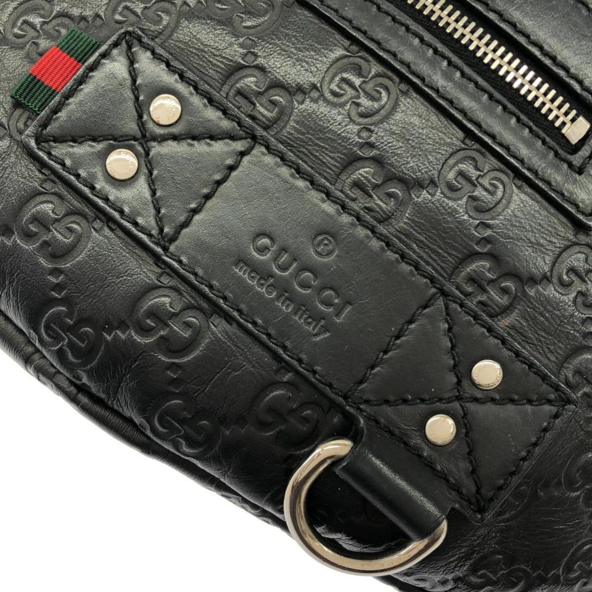 Gucci Black Leather Fanny Pack (Pre-Owned)