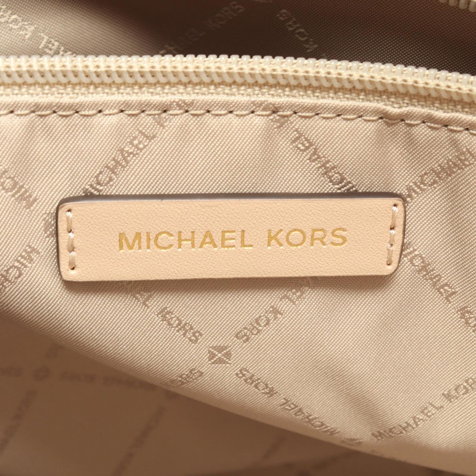 Michael Kors Beige Leather Handbag Tote Bag Weekend Bag (Pre-Owned)
