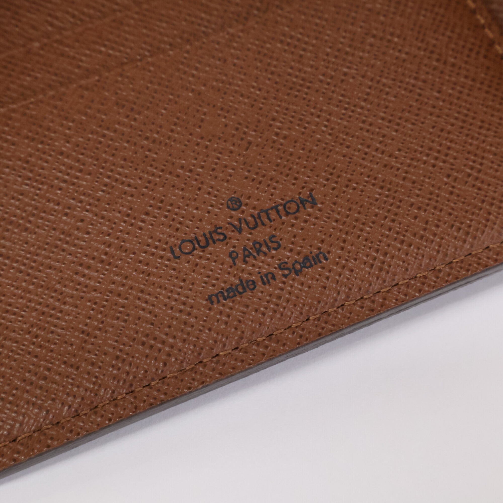 Louis Vuitton Monogram Monogram Wallet (Bi-Fold) (Pre-Owned)