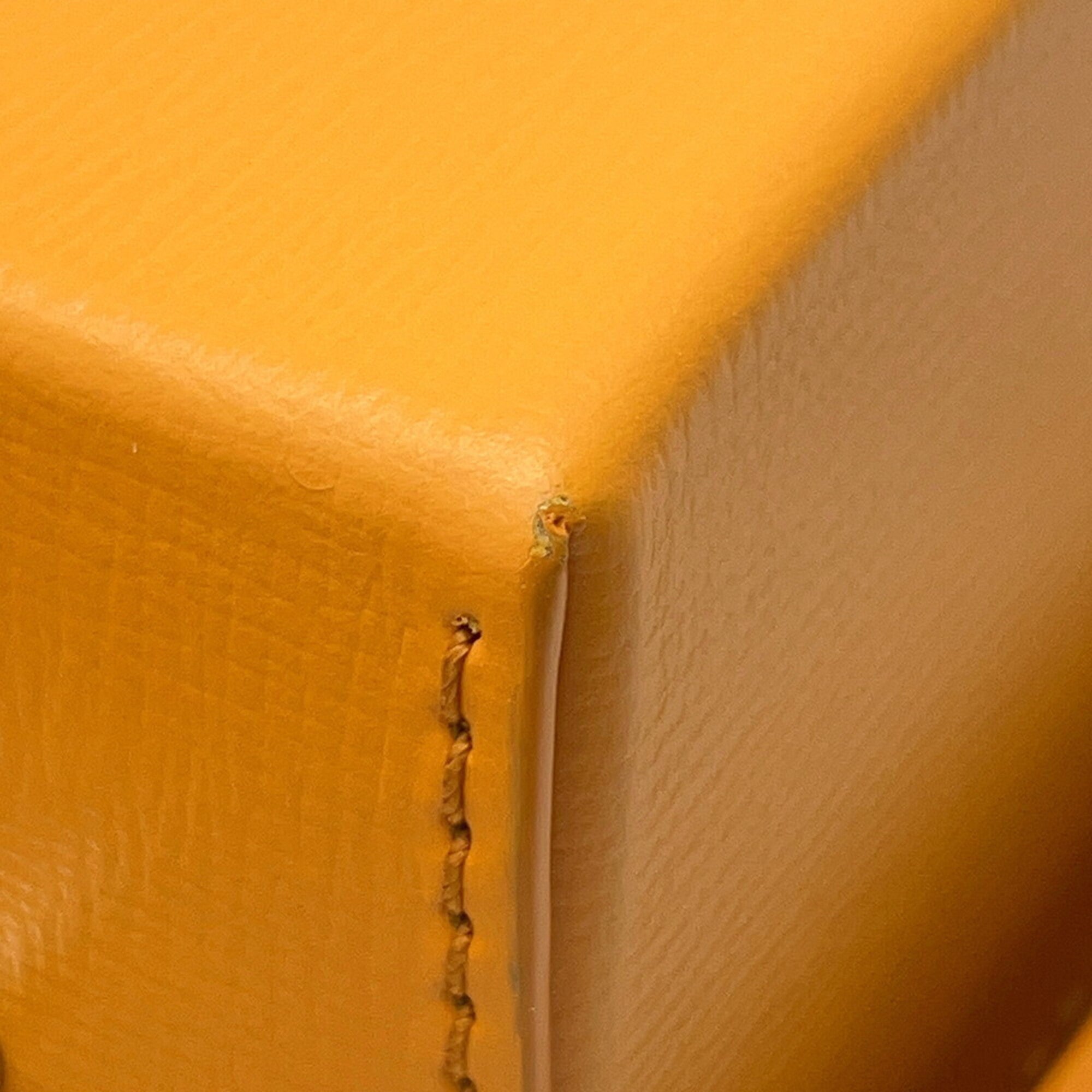 Louis Vuitton Saffron Leather Clutch Bag Handbag Shoulder Bag (Pre-Owned)