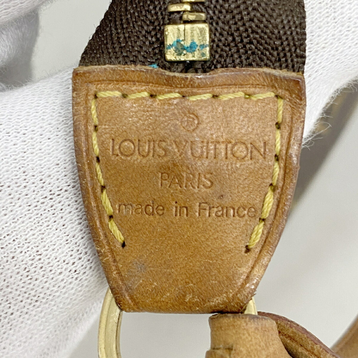 Louis Vuitton Brown Pouch (Pre-Owned)