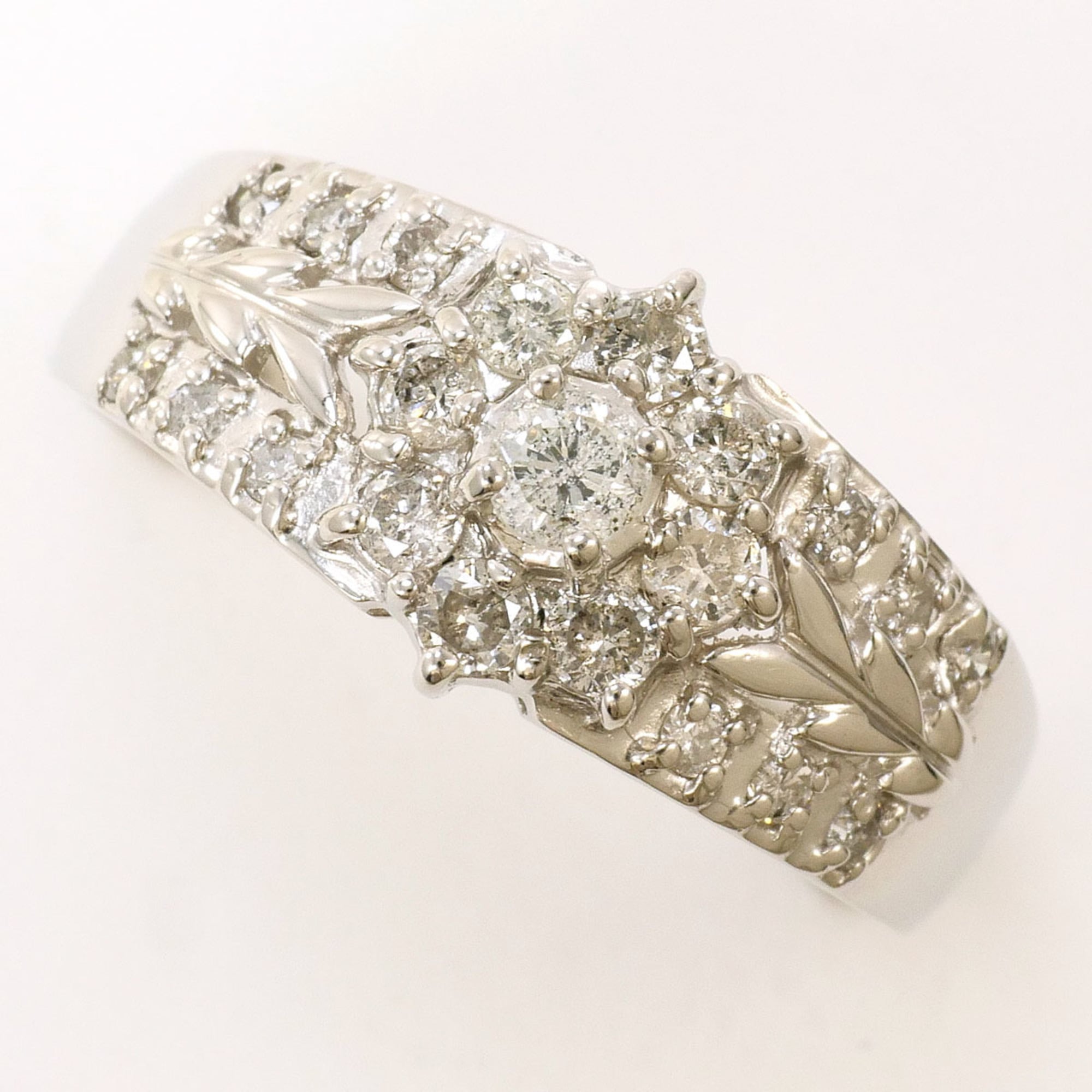 Unbranded Platinum Platinum 900 Band Ring (Pre-Owned)