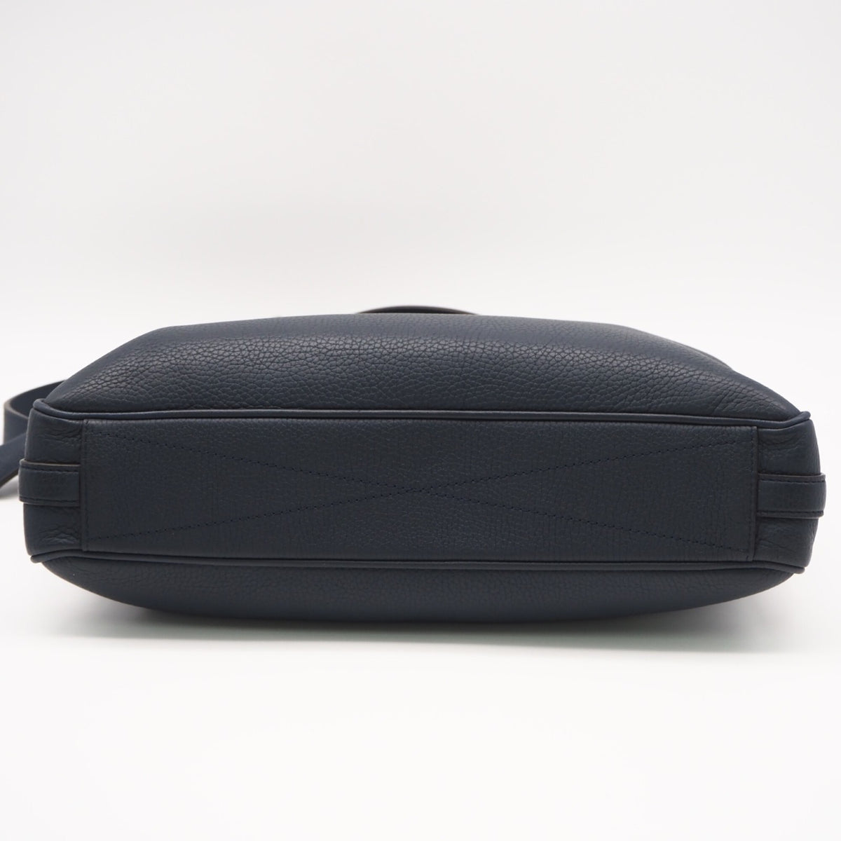 Louis Vuitton Navy Leather Briefcase (Pre-Owned)