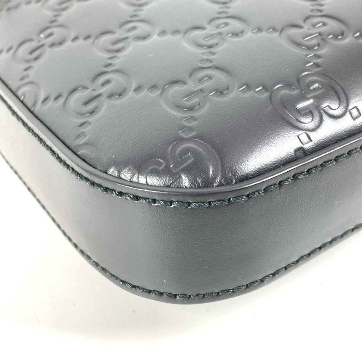 Gucci Black Pochette Shoulder Bag (Pre-Owned)