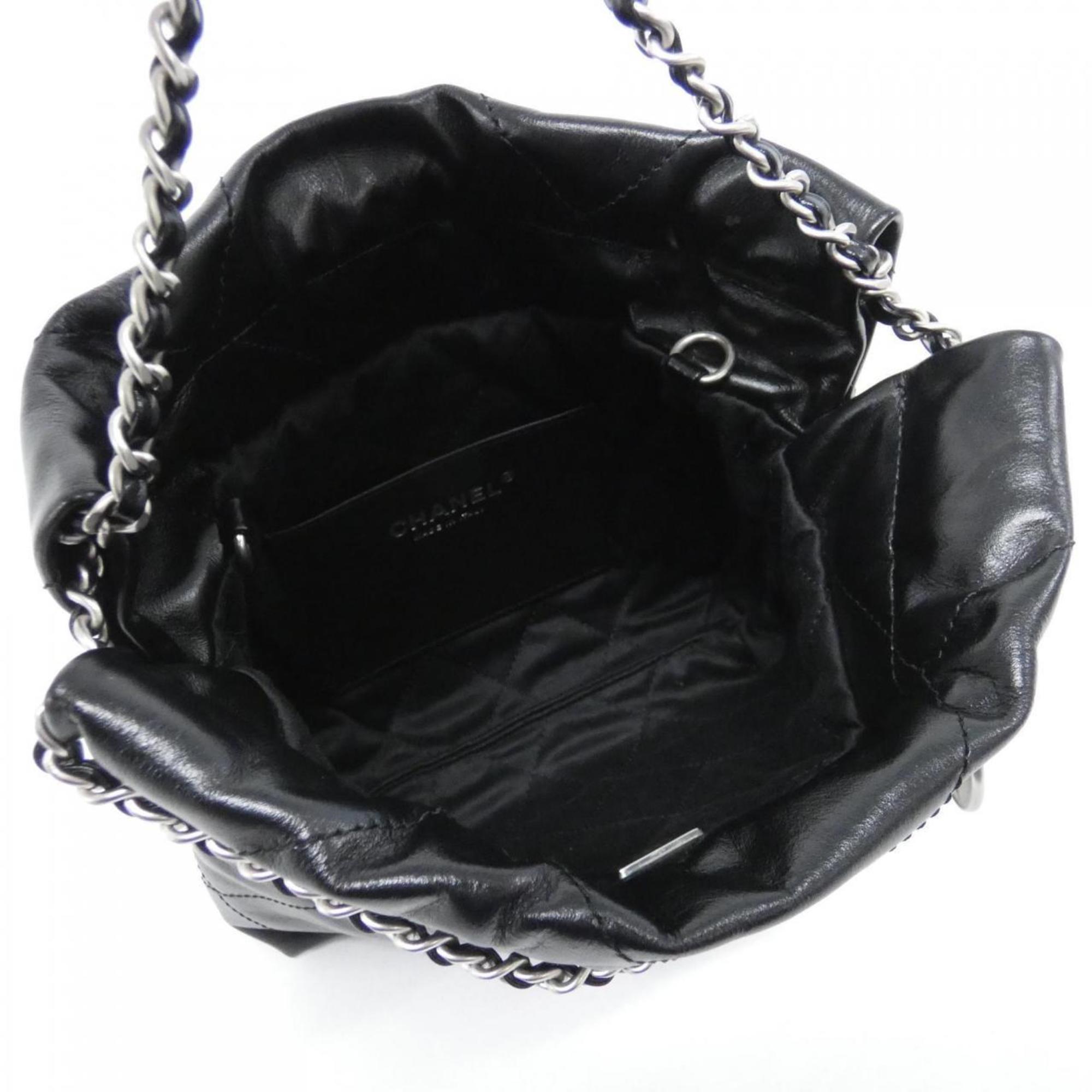 Chanel Black Leather Handbag (Pre-Owned)