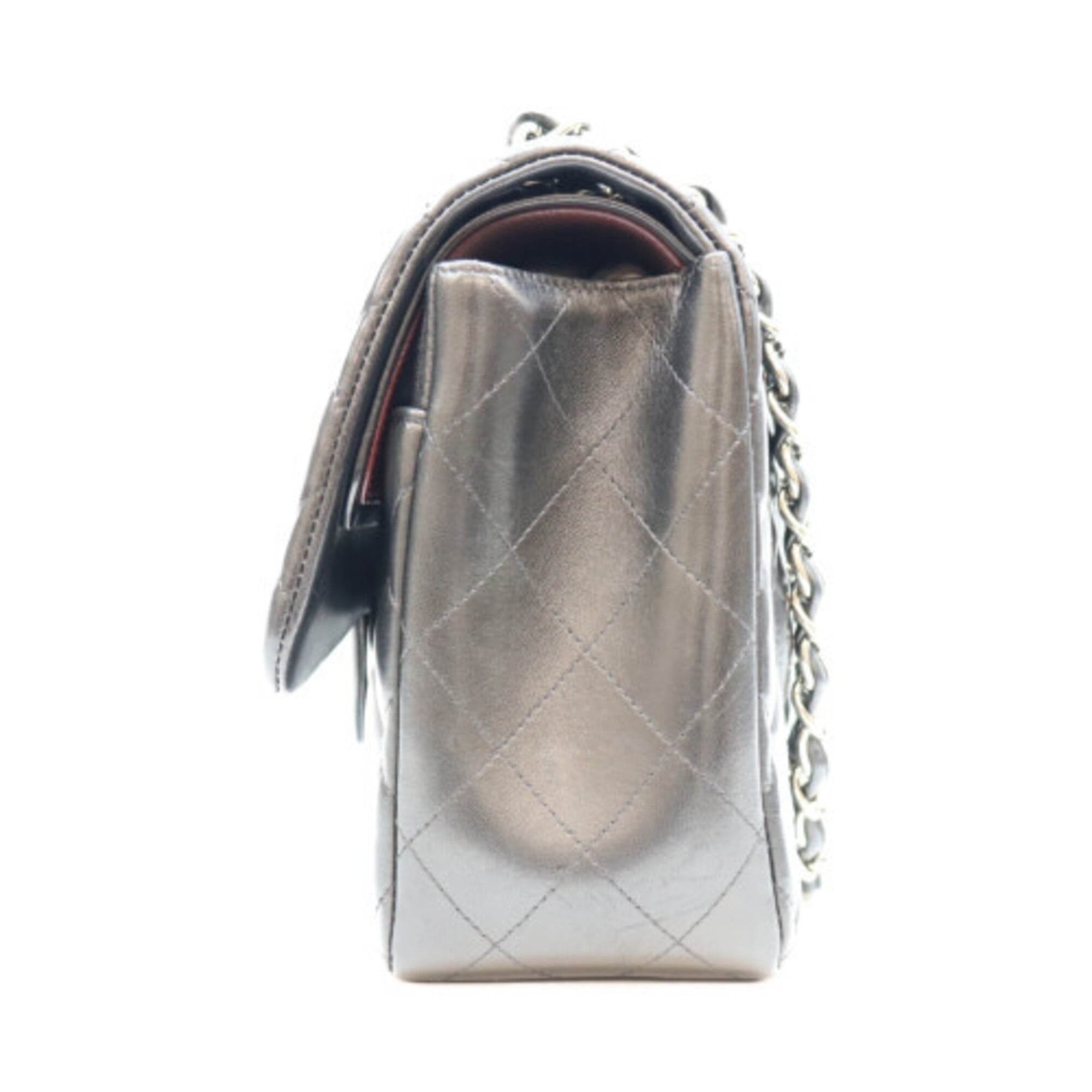 Chanel Brown Leather Shoulder Bag (Pre-Owned)