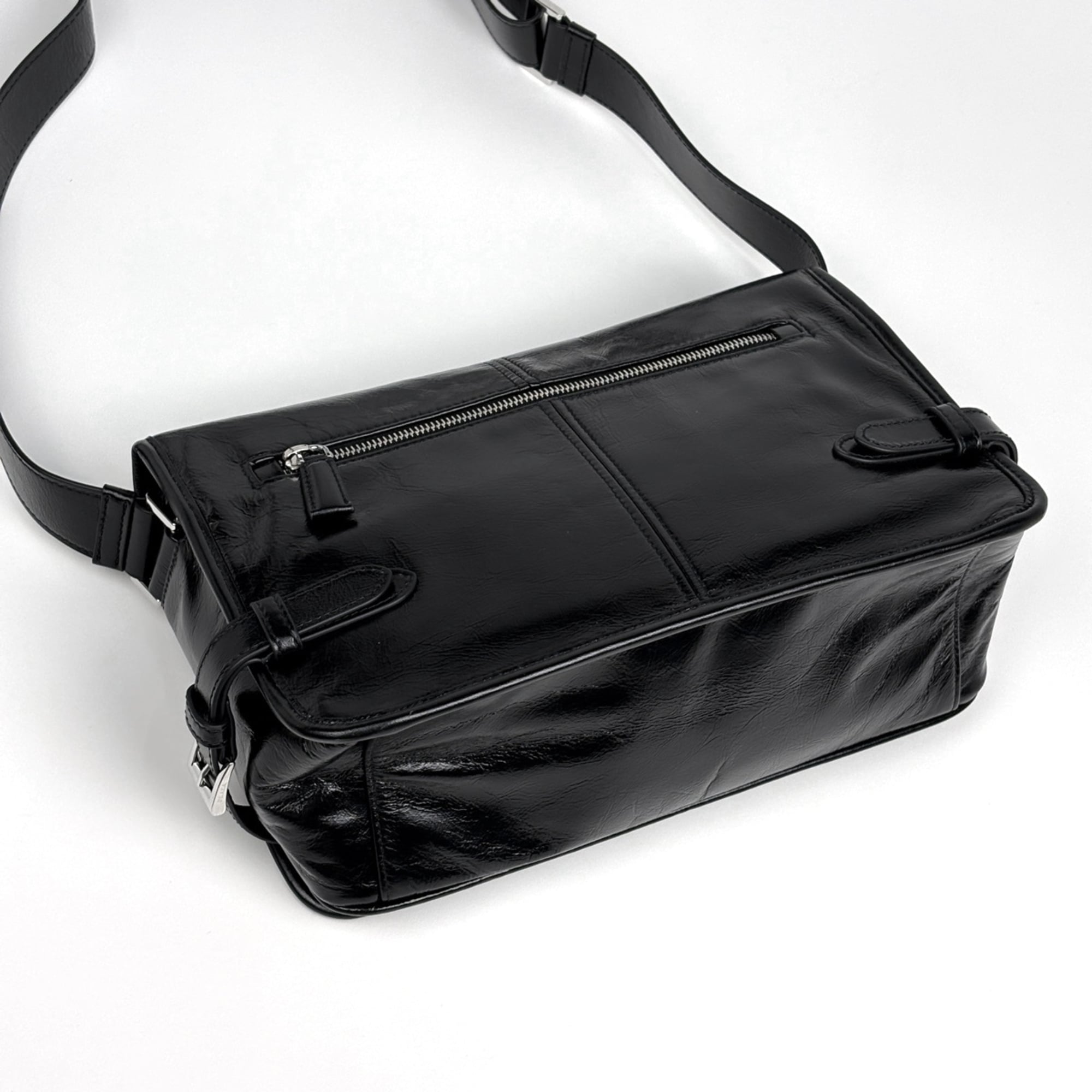 Prada Black Leather Shoulder Bag (Pre-Owned)