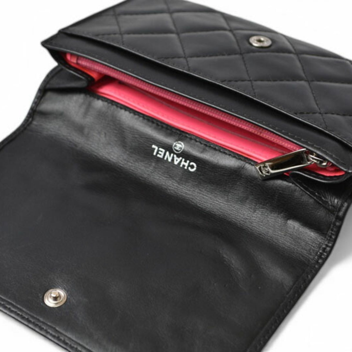 Chanel Black Pink Leather Wallet (Bi-Fold) (Pre-Owned)