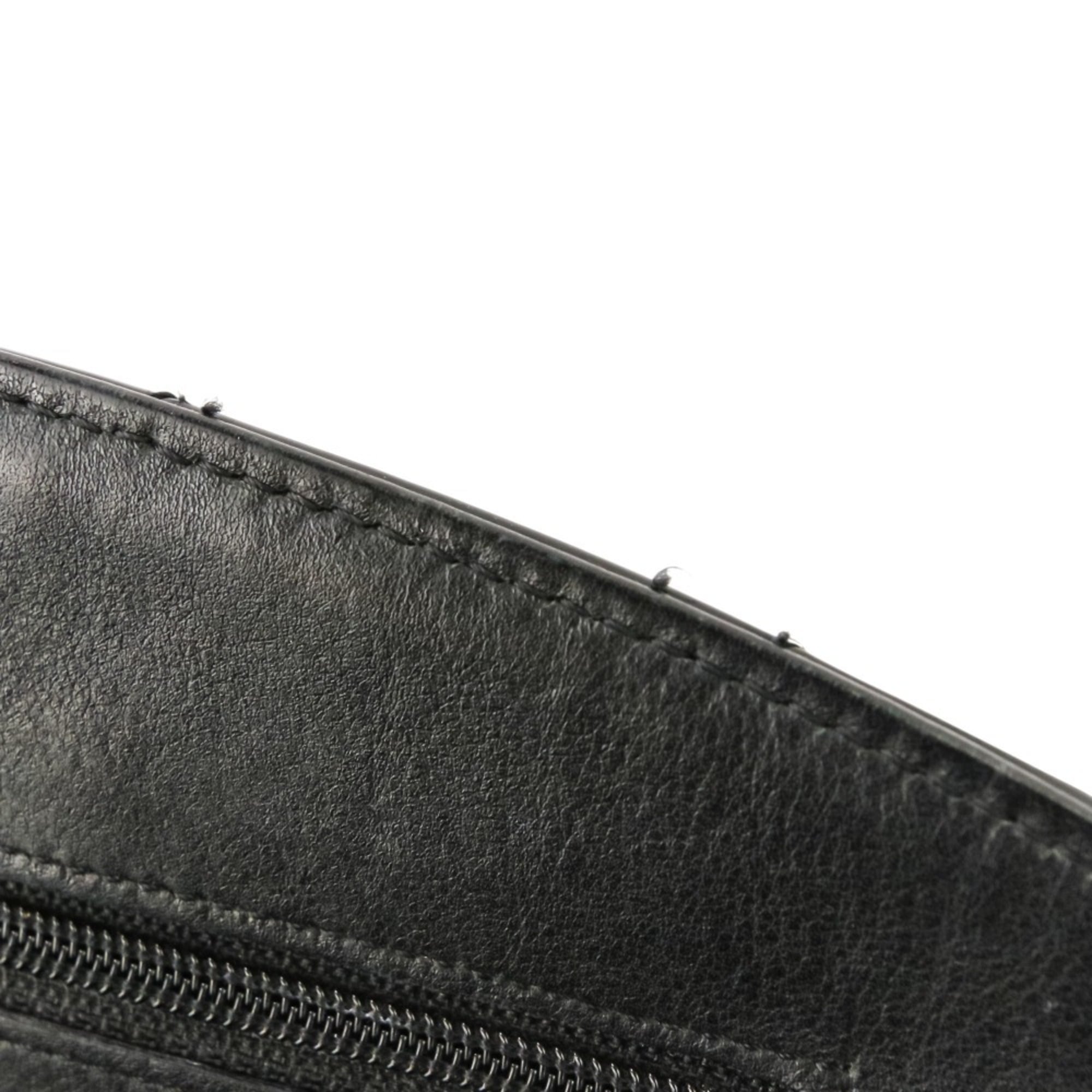 Chanel Matelasse Black Patent Leather Chain/Shoulder Wallet (Pre-Owned)