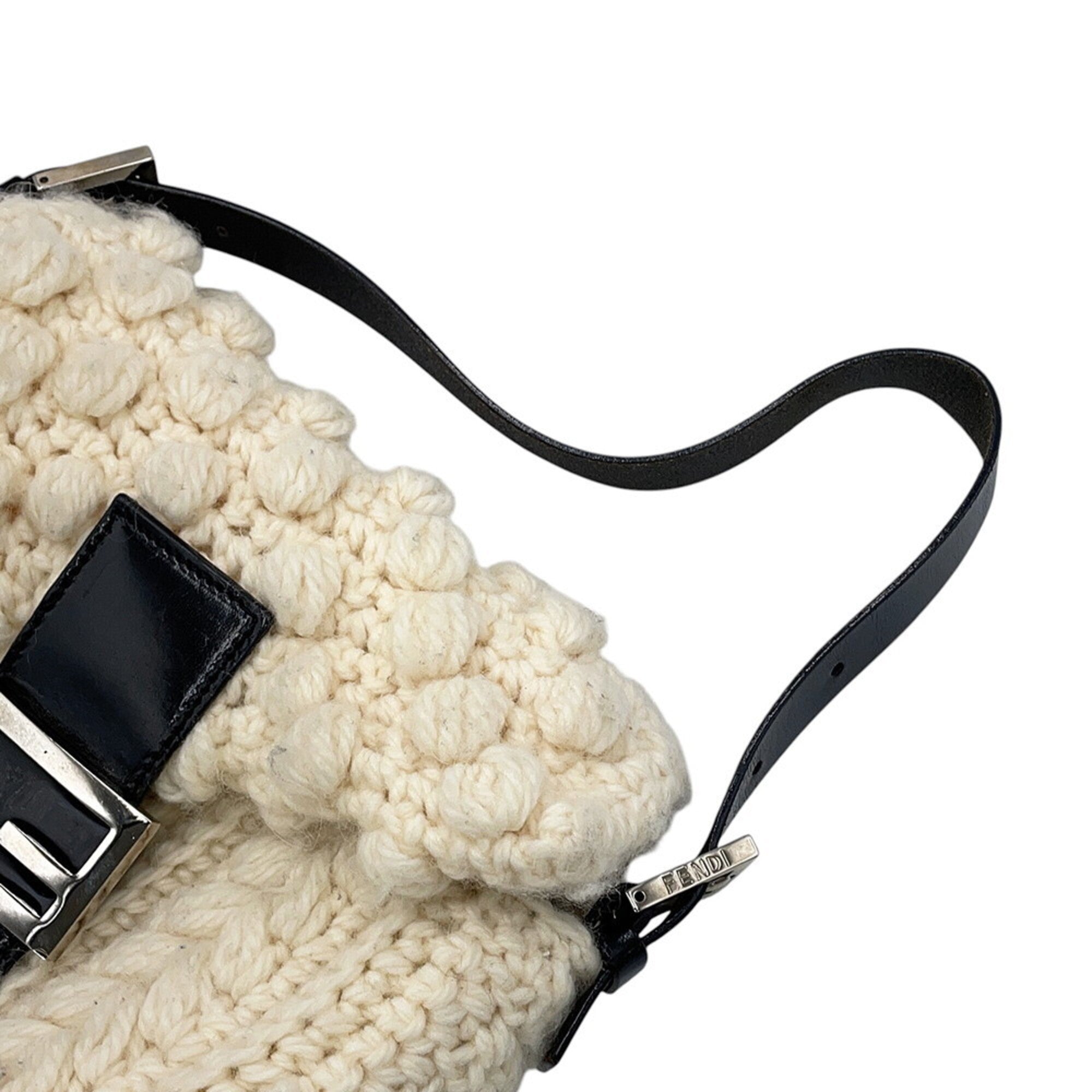 Fendi Black White Wool Leather Handbag (Pre-Owned)