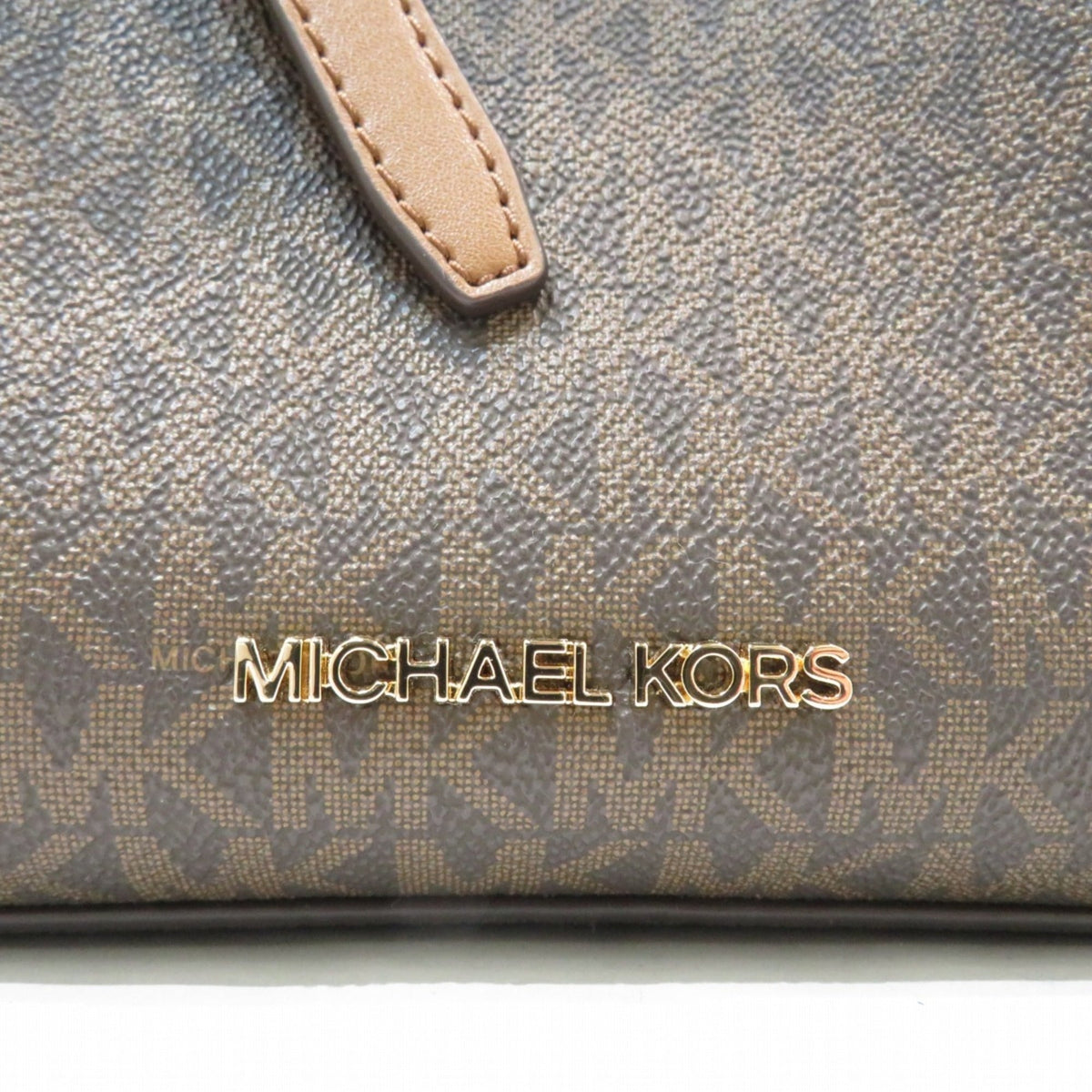 Michael Kors Brown Handbag (Pre-Owned)