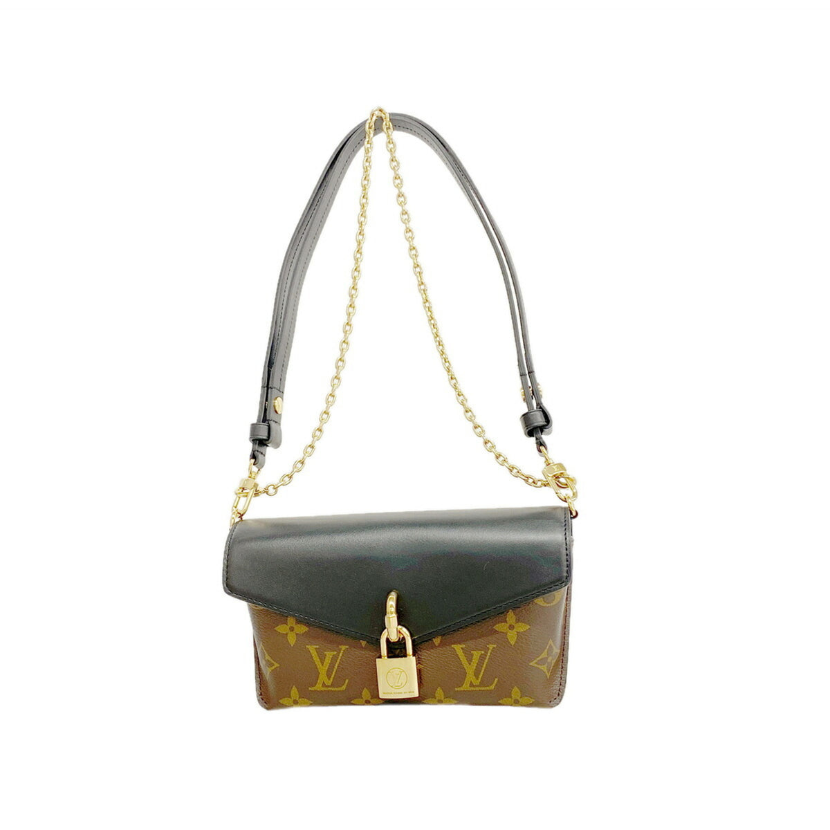 Louis Vuitton Noir Shoulder Bag (Pre-Owned)