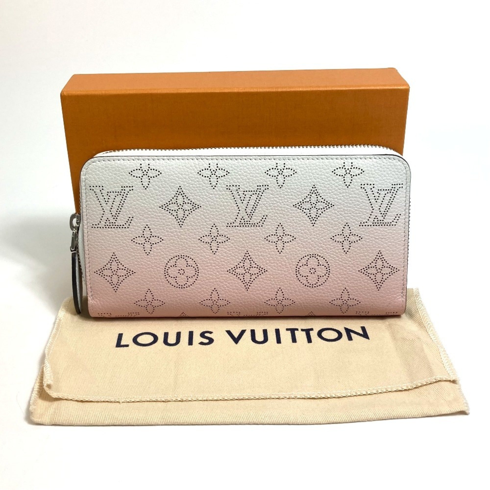 Louis Vuitton Mahina Pink White Mahina Leather Long Wallet (Bi-Fold) (Pre-Owned)