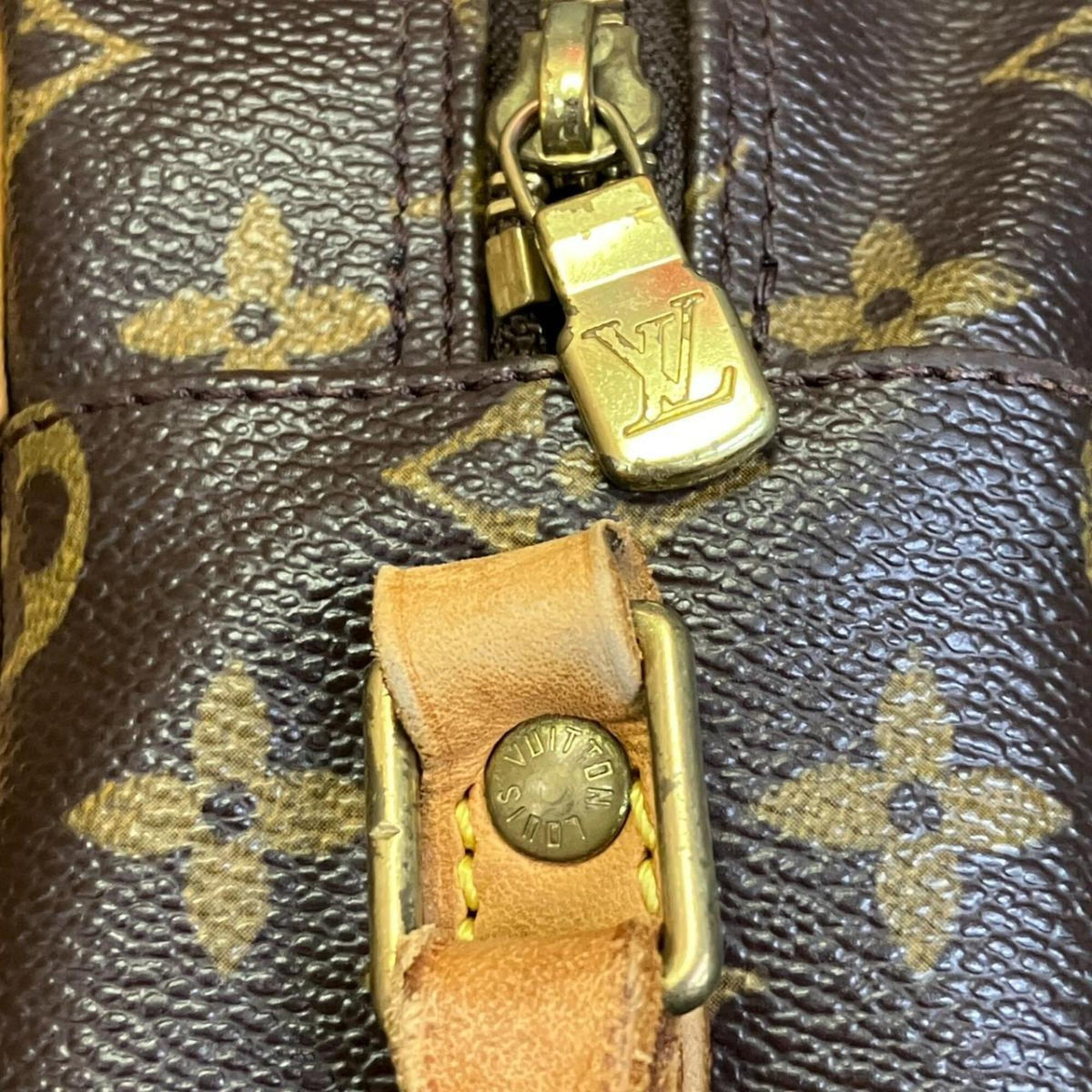 Louis Vuitton Brown Monogram Monogram Leather Shoulder Bag (Pre-Owned)